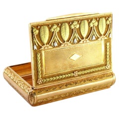 Solid 750 (18K) Gold Snuffbox - 19th Century
