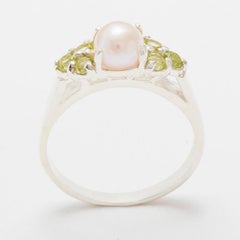 Solid 925 Sterling Silver Pearl & Peridot womens Cluster Ring Customizable