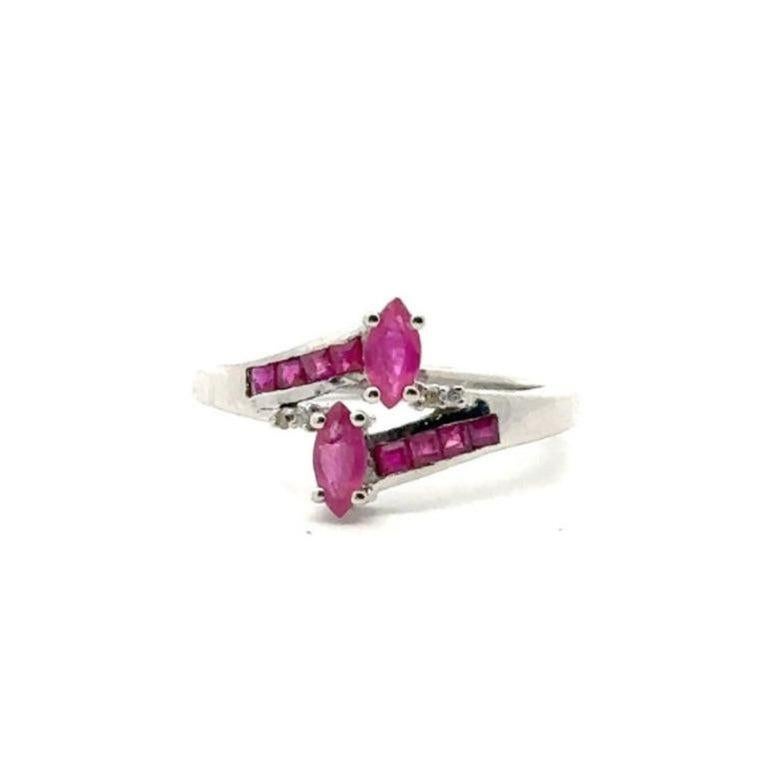 For Sale:  Natural Ruby Gemstone Wedding Ring for Women Gift Made in 925 Sterling Silver 7