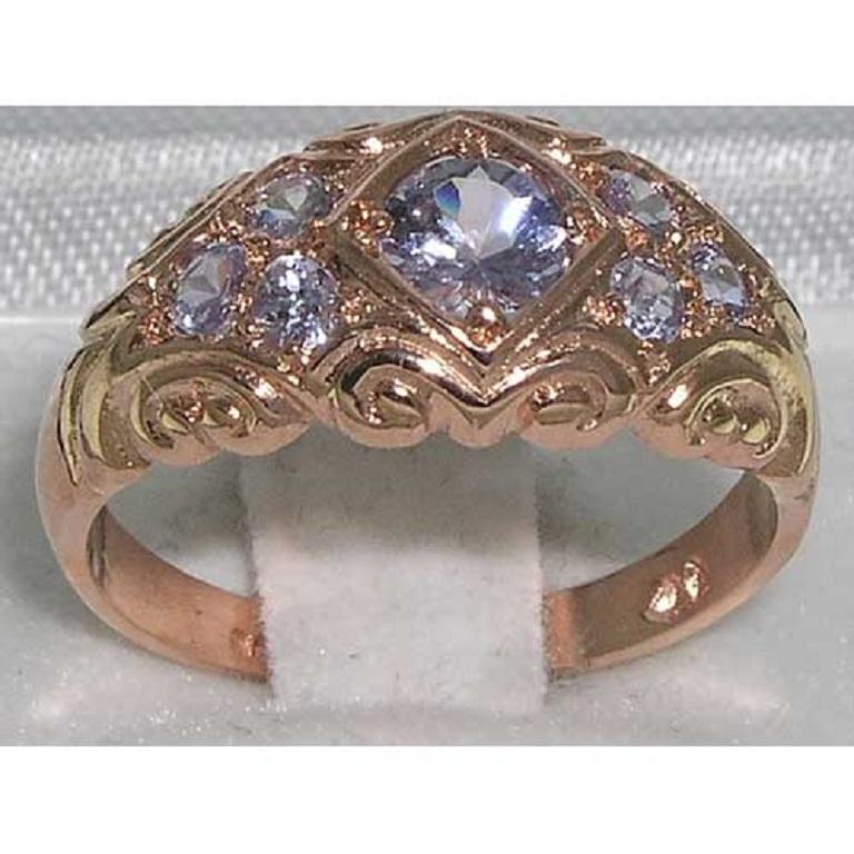Im Angebot: Solide 9K Rose Gold natürlichen Tansanit viktorianischen Jahrestag Band anpassbar () 2