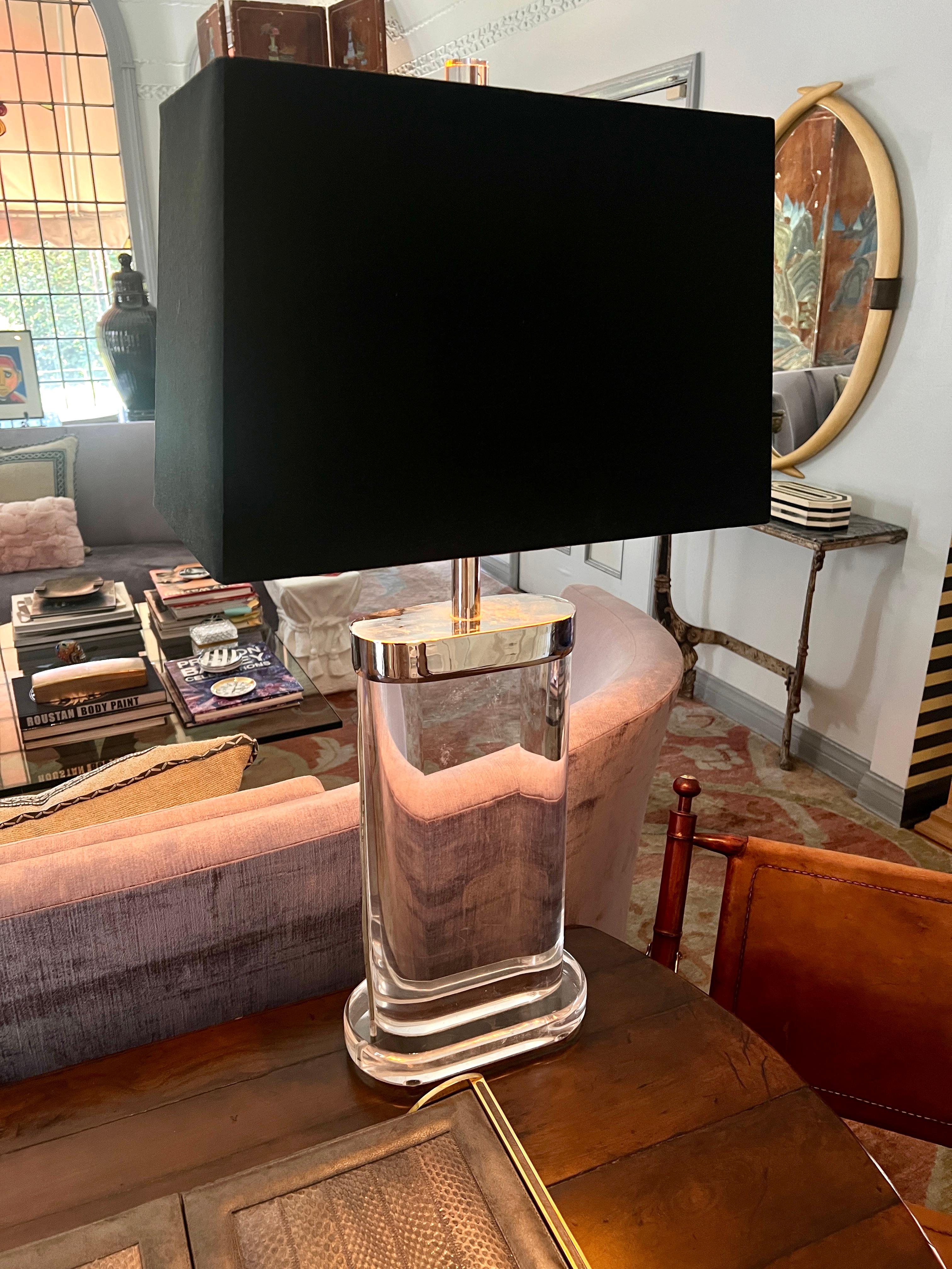 Solid Acrylic Lucite Table Lamp with Chrome Cap and Hardware after Karl Springer In Good Condition For Sale In Los Angeles, CA
