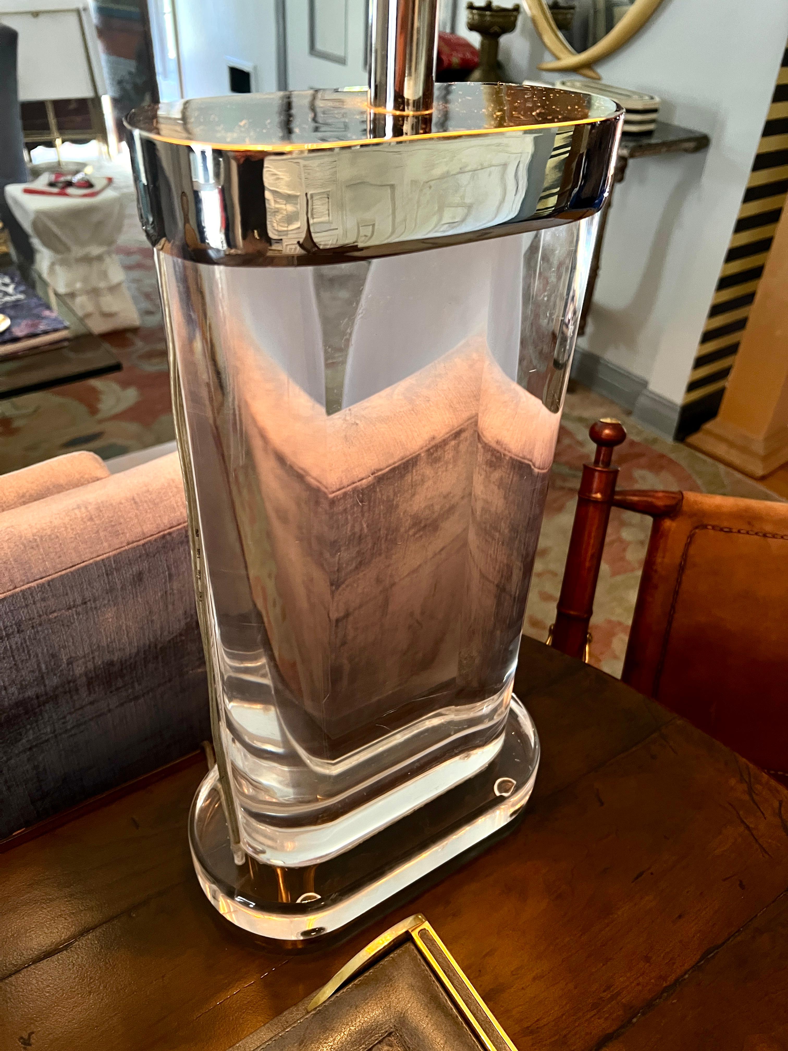 Solid Acrylic Lucite Table Lamp with Chrome Cap and Hardware after Karl Springer For Sale 3