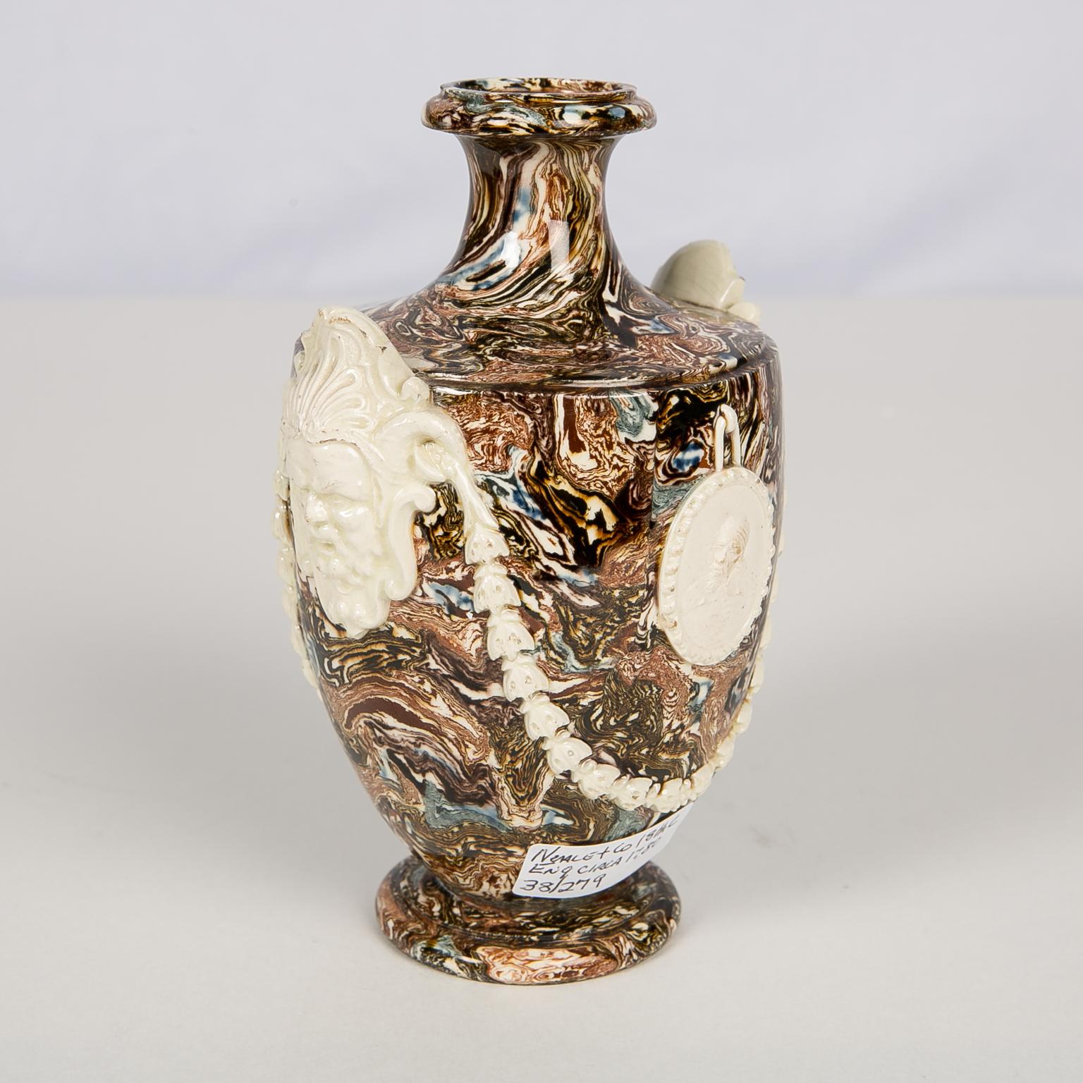 Solid Agateware Vase 18th Century Made by Neale & Co. In Excellent Condition In Katonah, NY