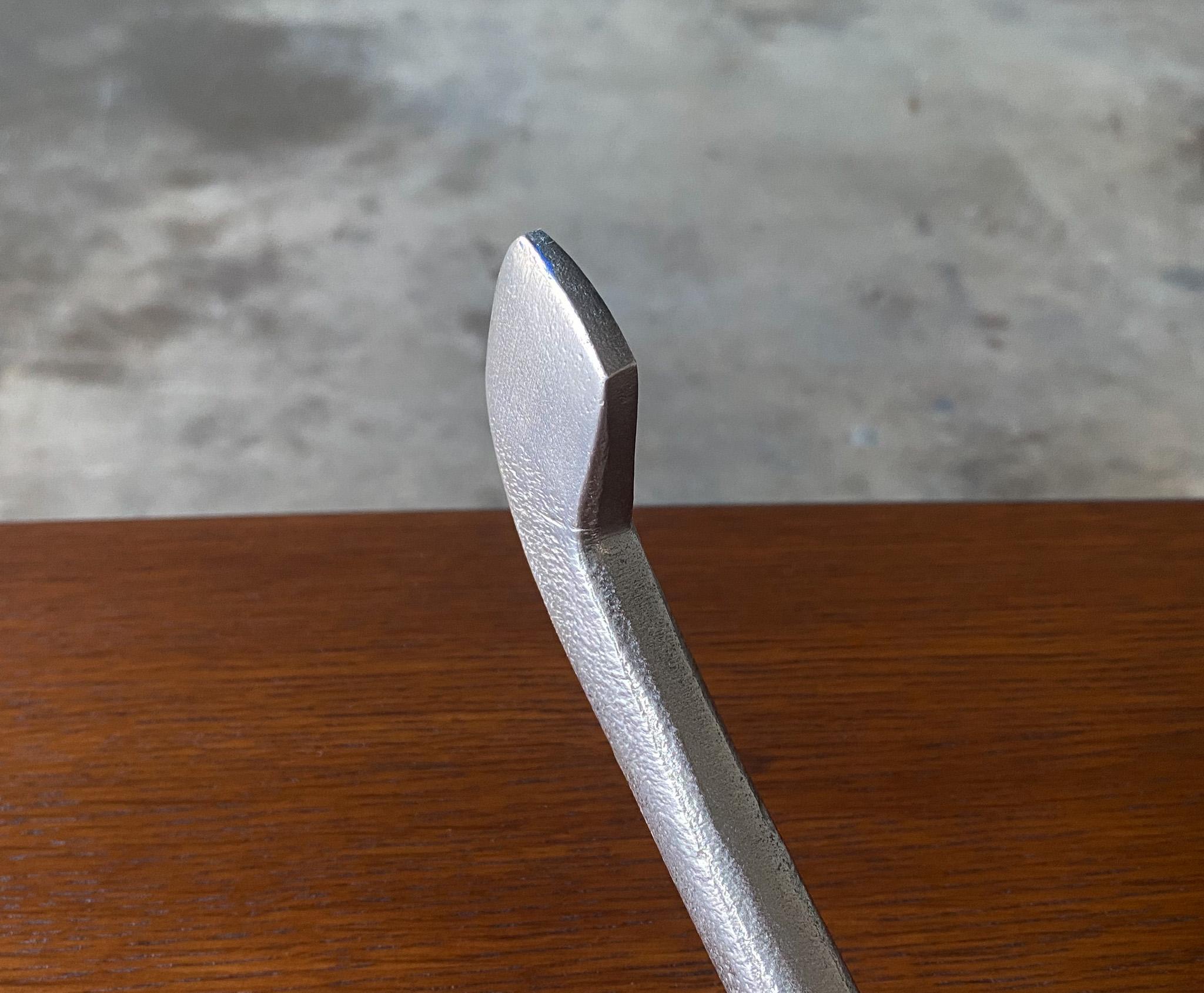 Solid Aluminum Wishbone Sculpture, 20th Century 3