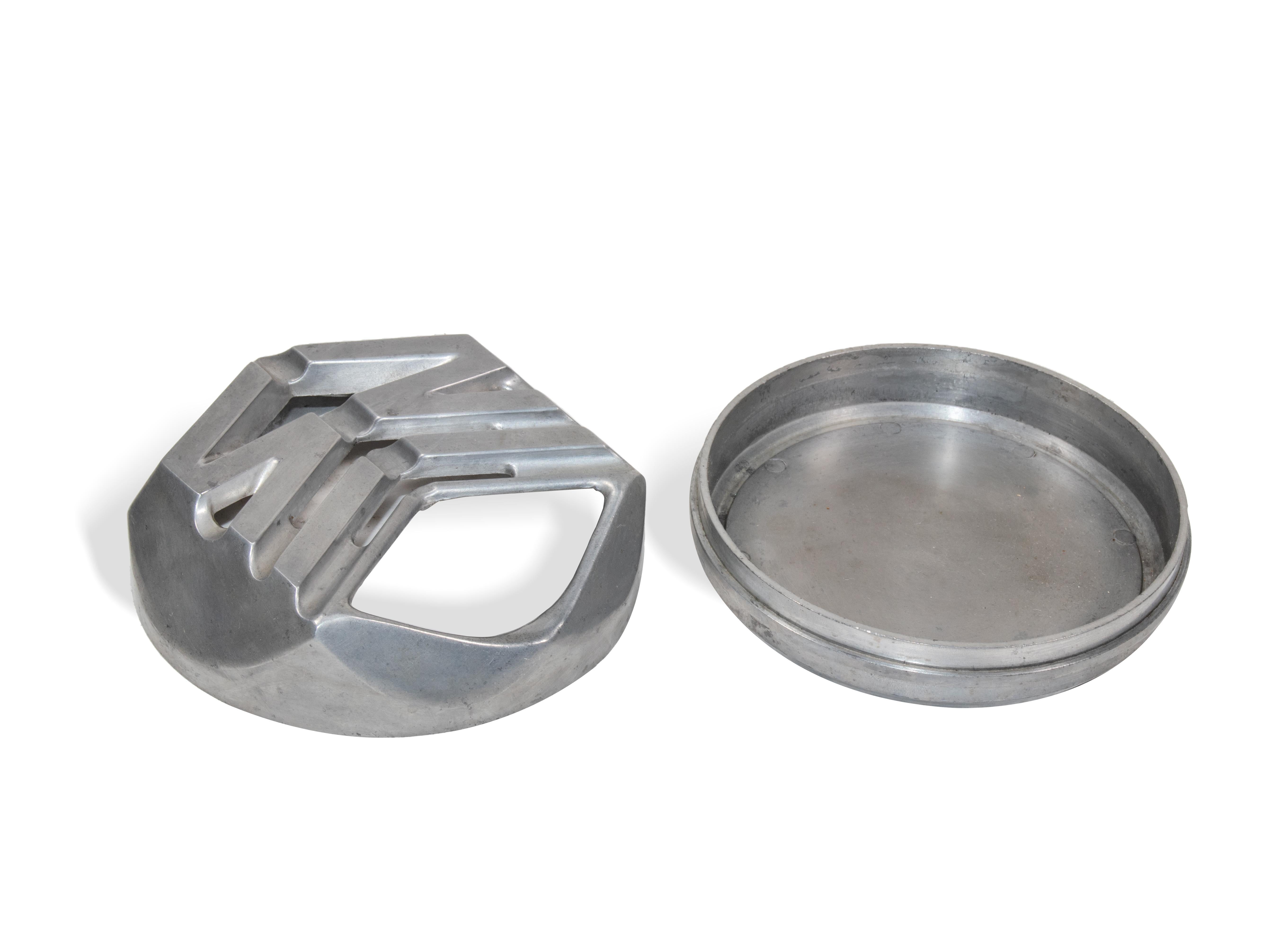 Solid and Machined Aluminum Apollo PN58 Ashtray by Sersterug Criant, 1960s In Good Condition For Sale In Roma, IT