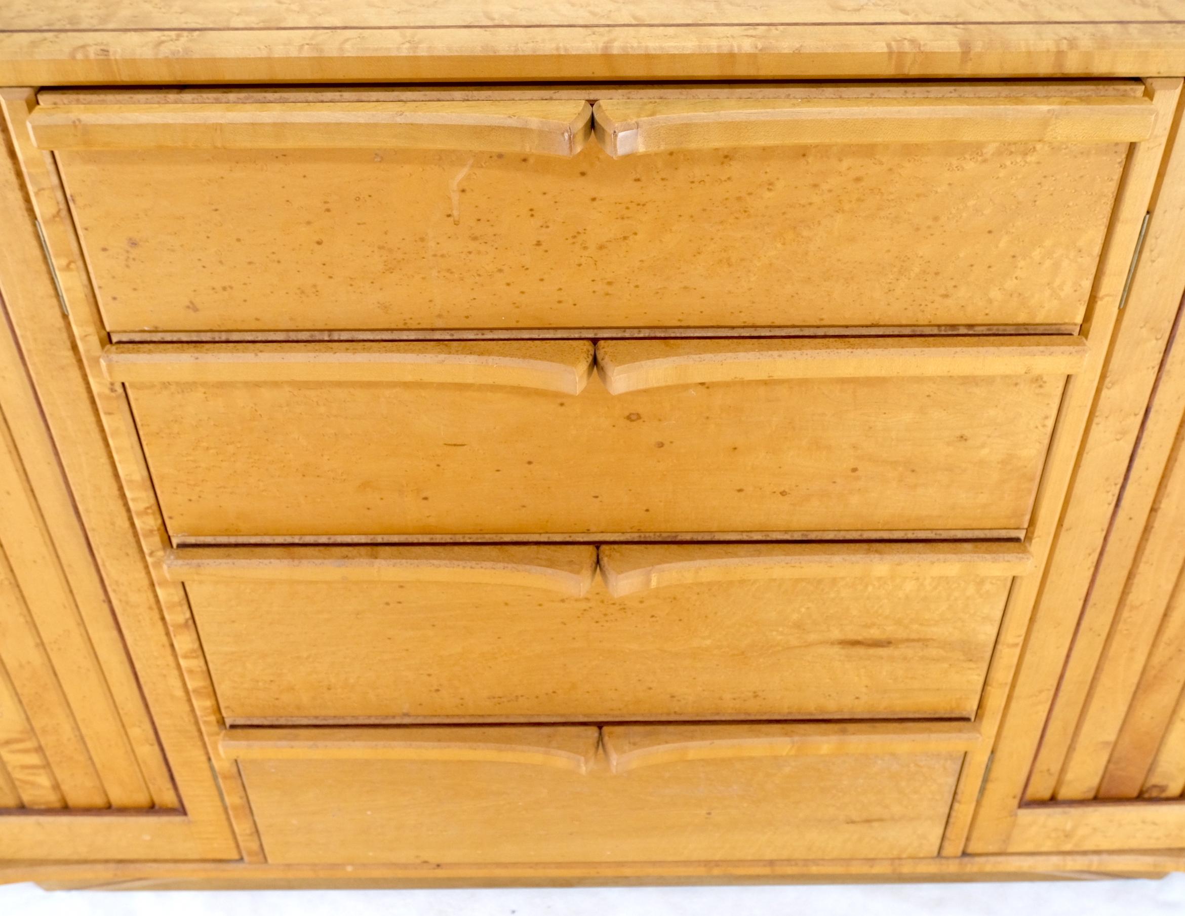 Solid Birds Eye Curly Maple All Dovetailed Artists Signed Sideboard Server MINT! For Sale 4