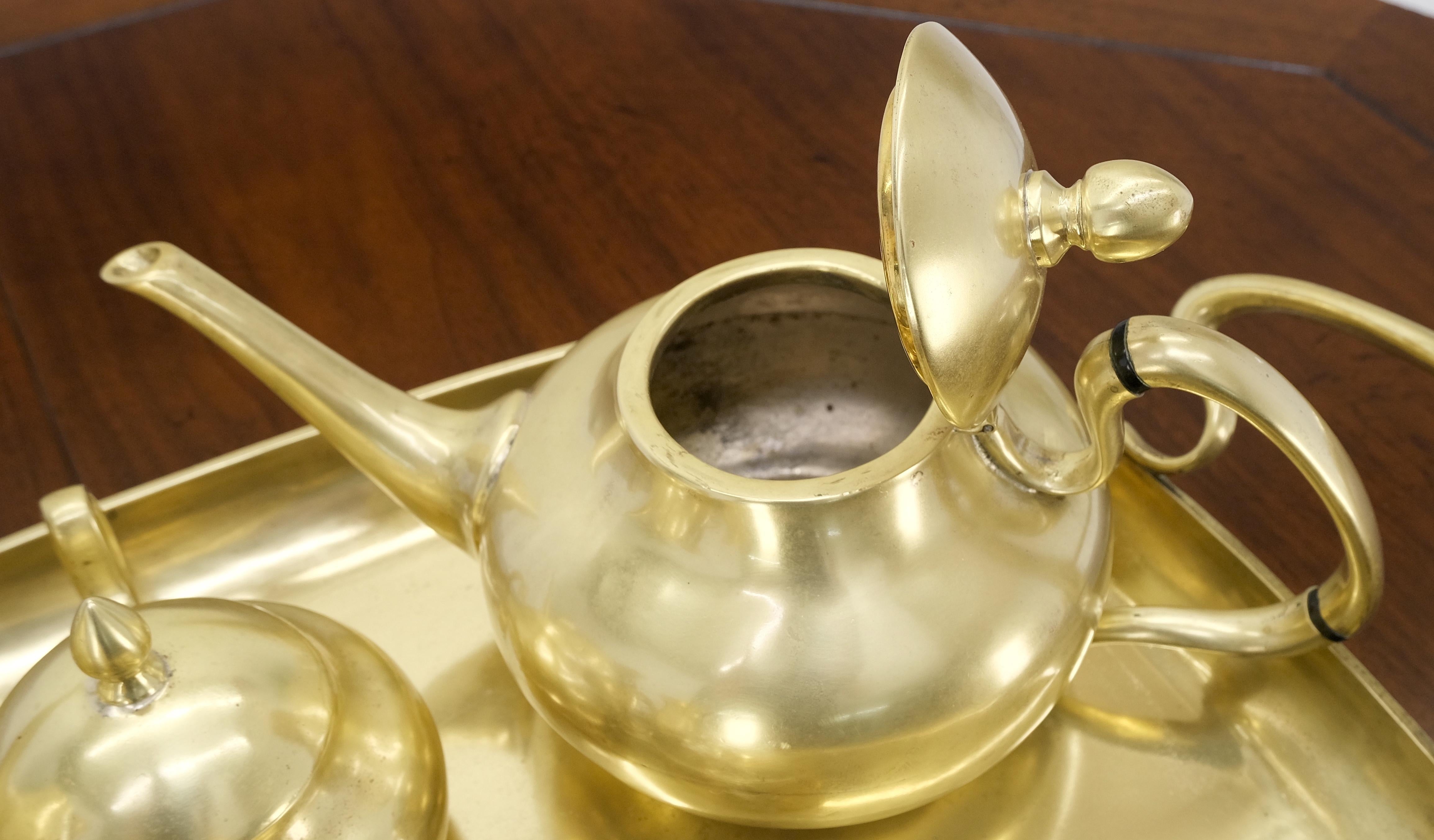 Plateau à thé 5 pièces Deux pots crème sucrier lourd en laiton massif en vente 3