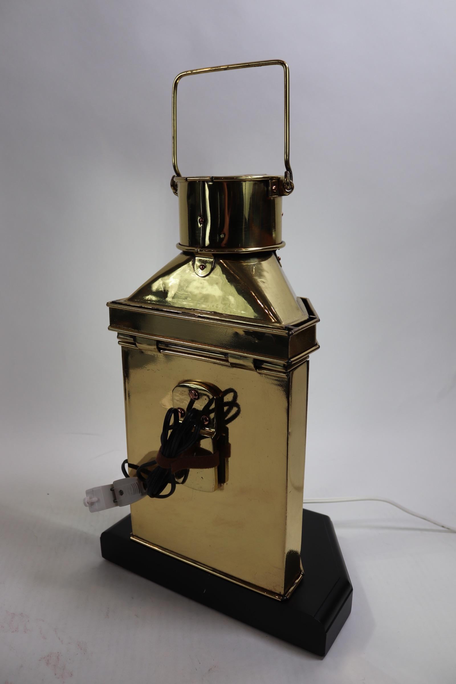 Solid Brass Boat Cabin Lantern by Bulpitt 1
