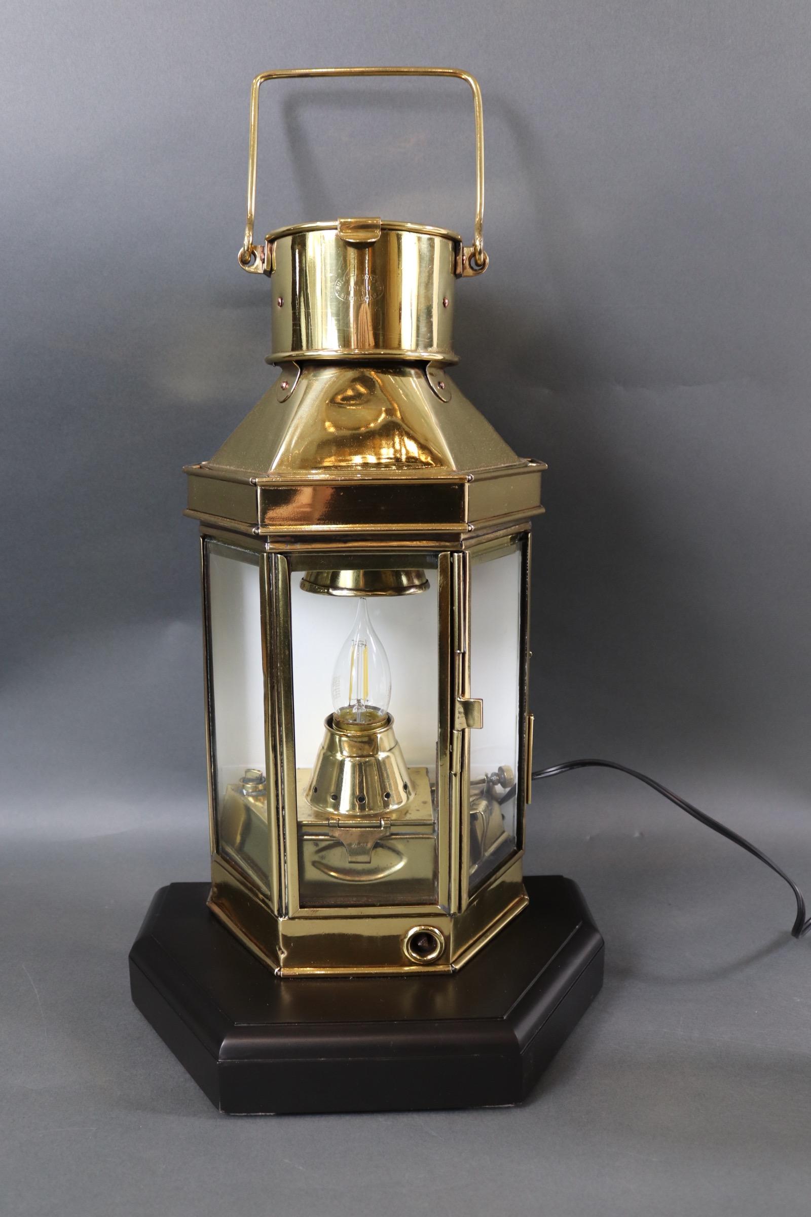 Solid Brass Boat Cabin Lantern by Bulpitt 2