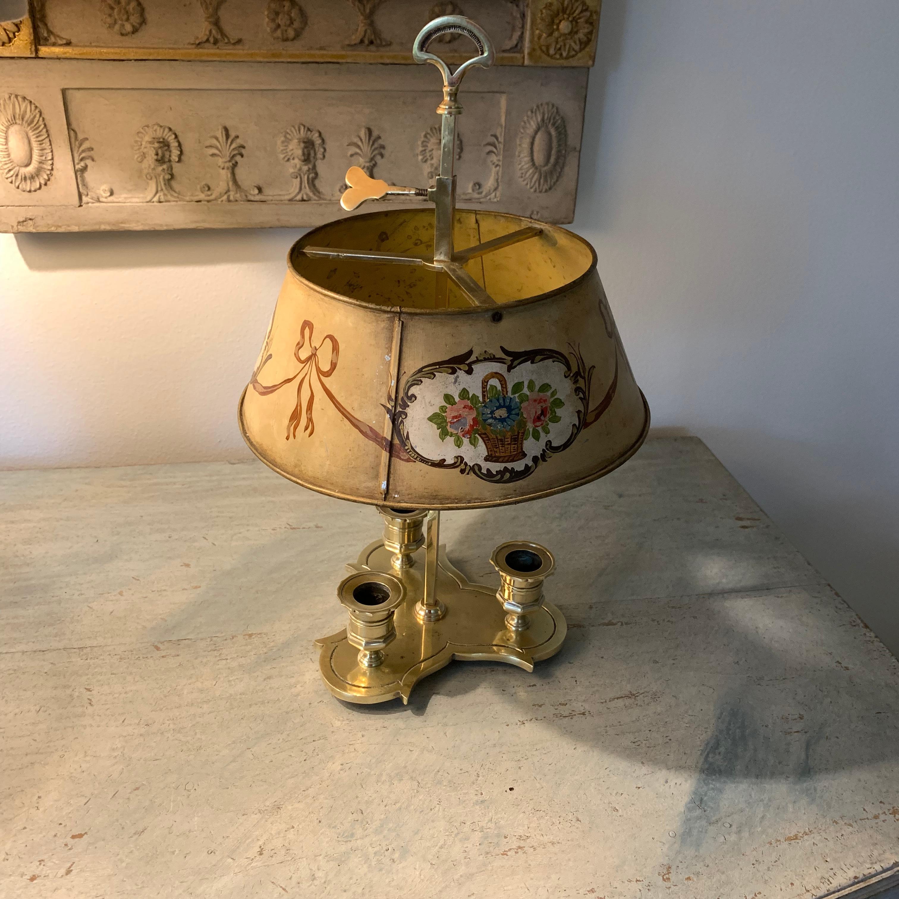 Solid Brass Bouillotte Lamp with Heart Decorated Lever For Sale 2