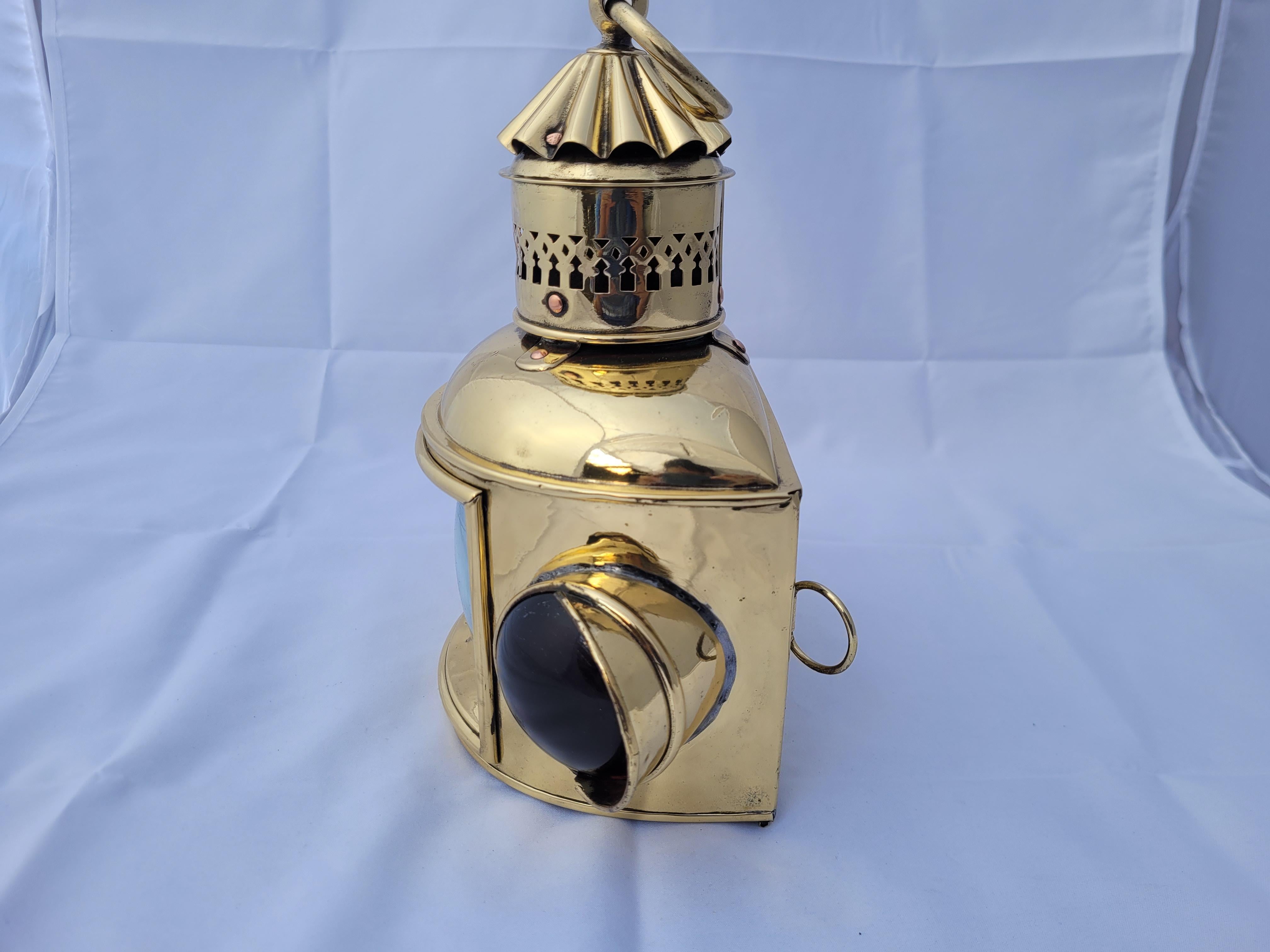 Solid Brass Bow Lantern from a Yacht In Good Condition For Sale In Norwell, MA