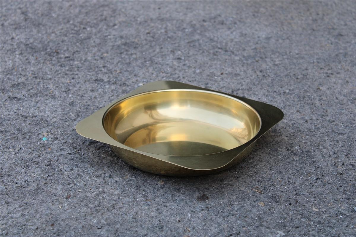 Solid brass bowl Italian design ovoid gold, 1970.