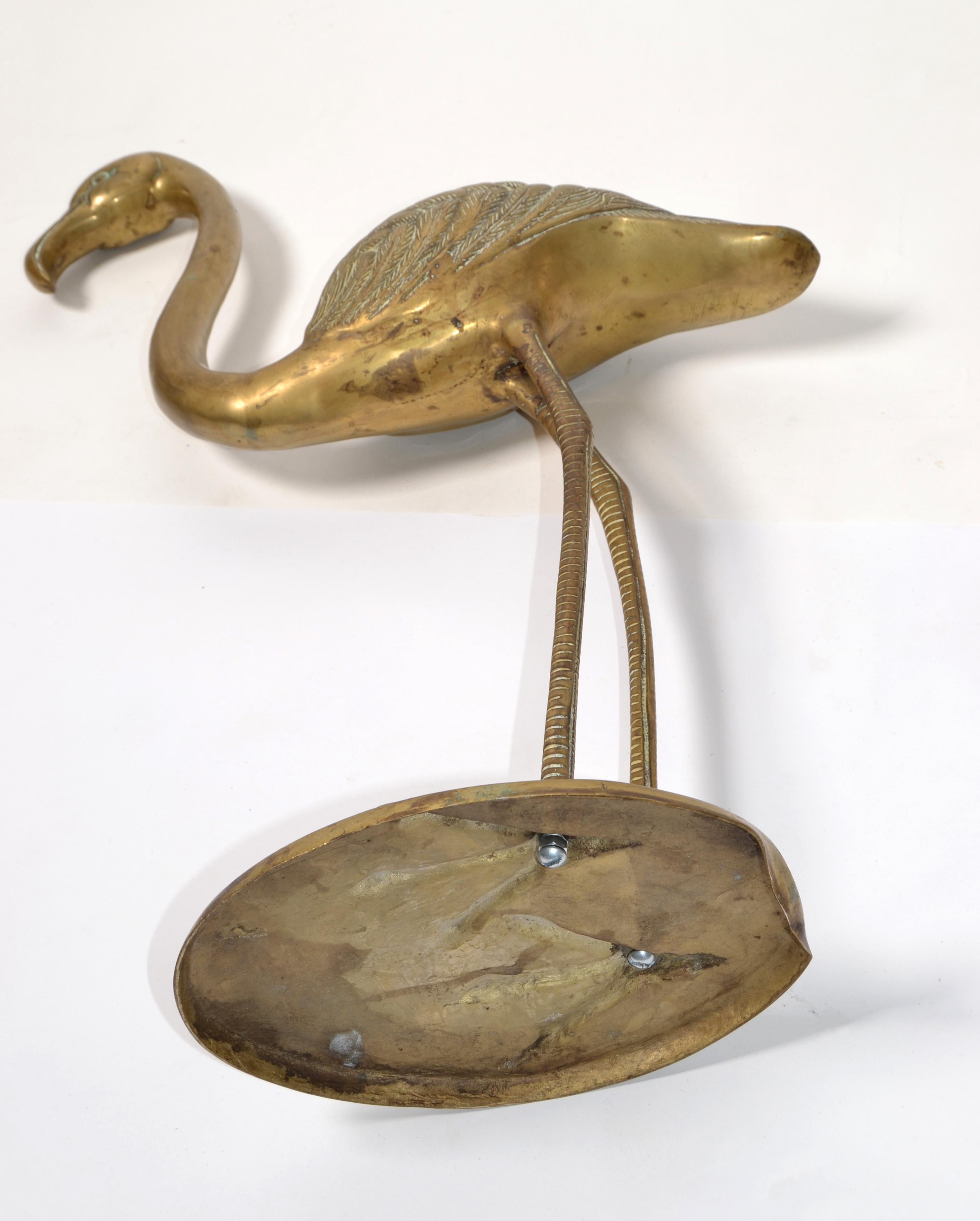 Solid Brass Carved Flamingo Life-Size Animal Sculpture Outdoor Indoor Asian 1960 For Sale 2