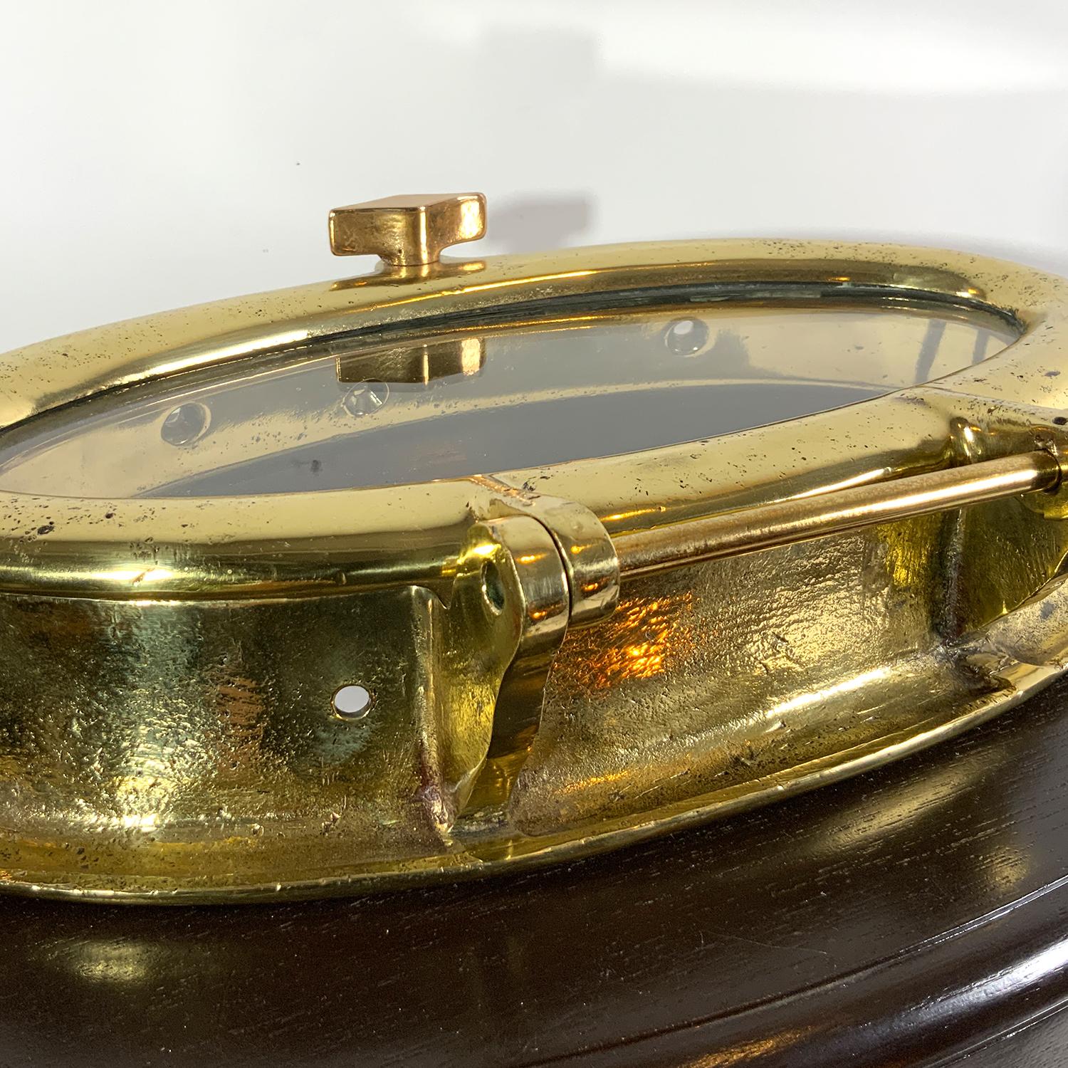 Solid Brass Catboat Porthole Table In Good Condition For Sale In Norwell, MA
