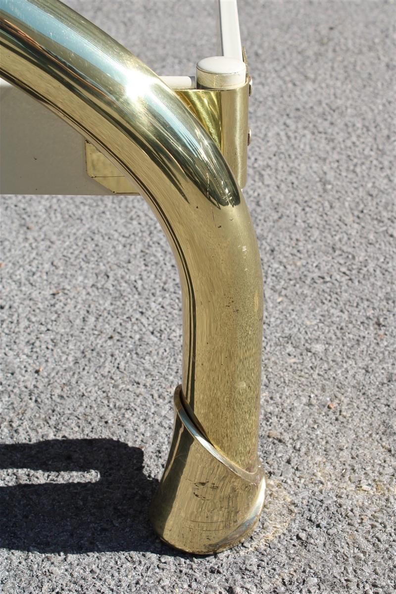 Solid Brass Curved Bed Italian Design 1970s Lipparini Made in Italy Gold For Sale 7