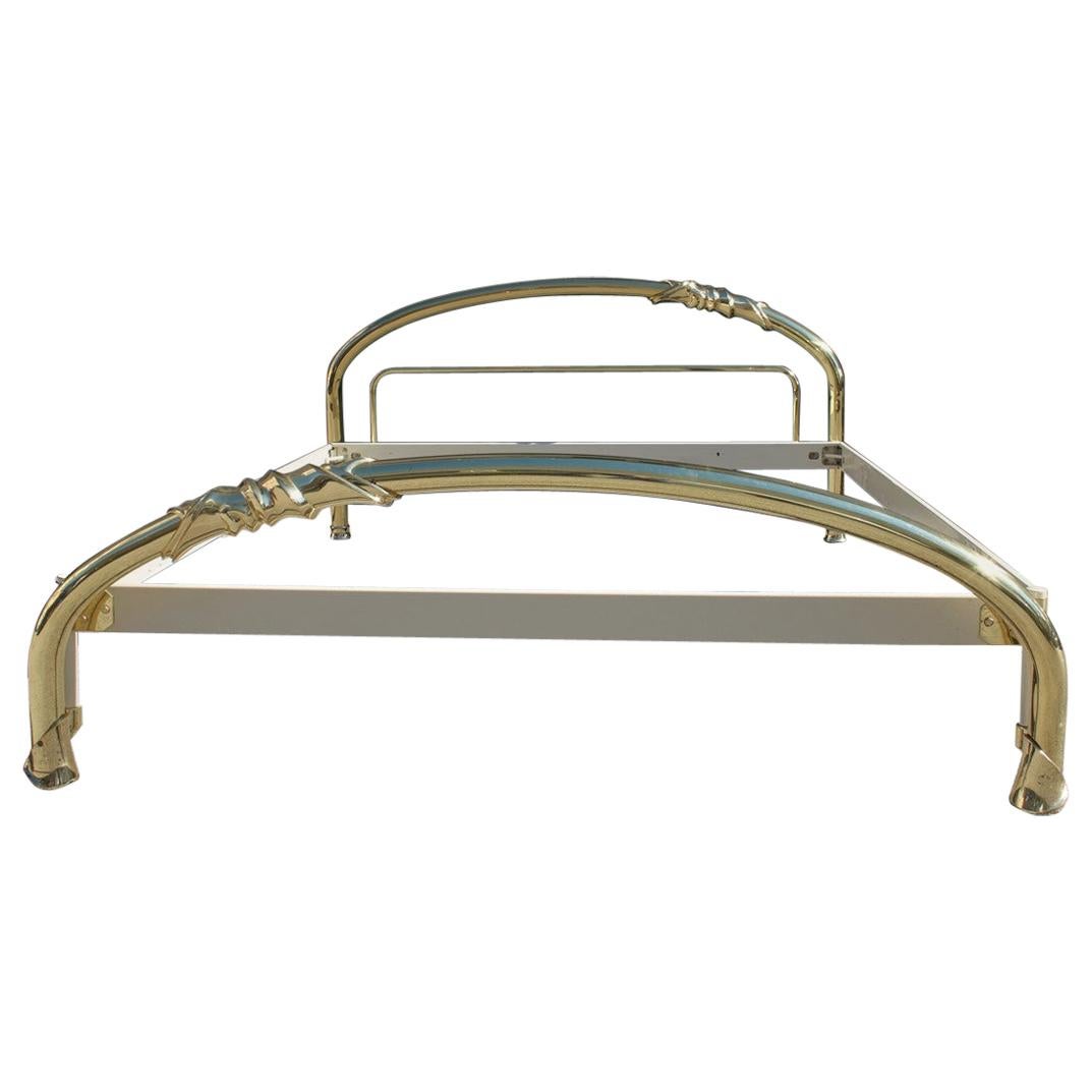Solid Brass Curved Bed Italian Design 1970s Lipparini Made in Italy Gold