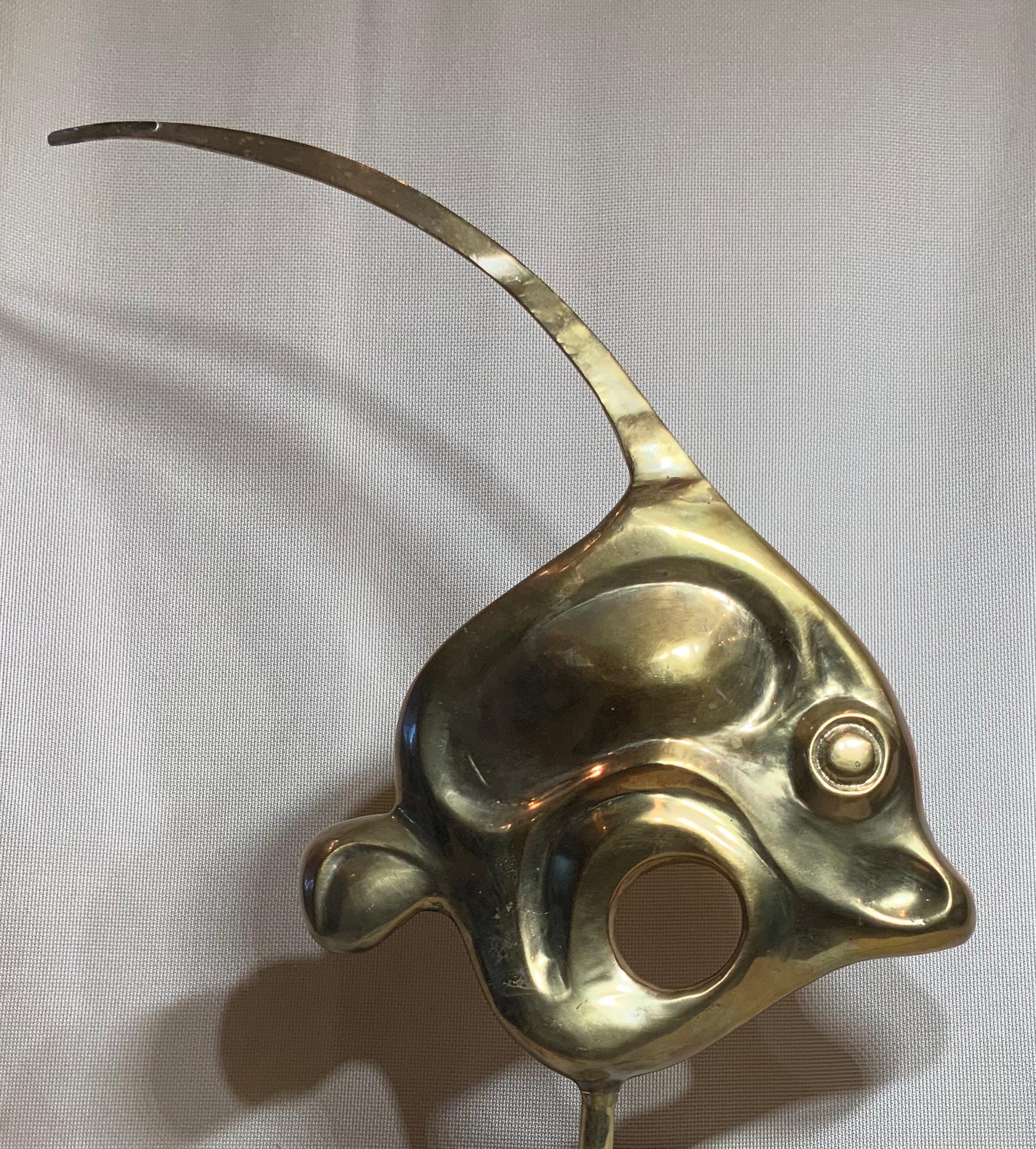 Solid Brass Fish Sculpture In Good Condition For Sale In Delray Beach, FL