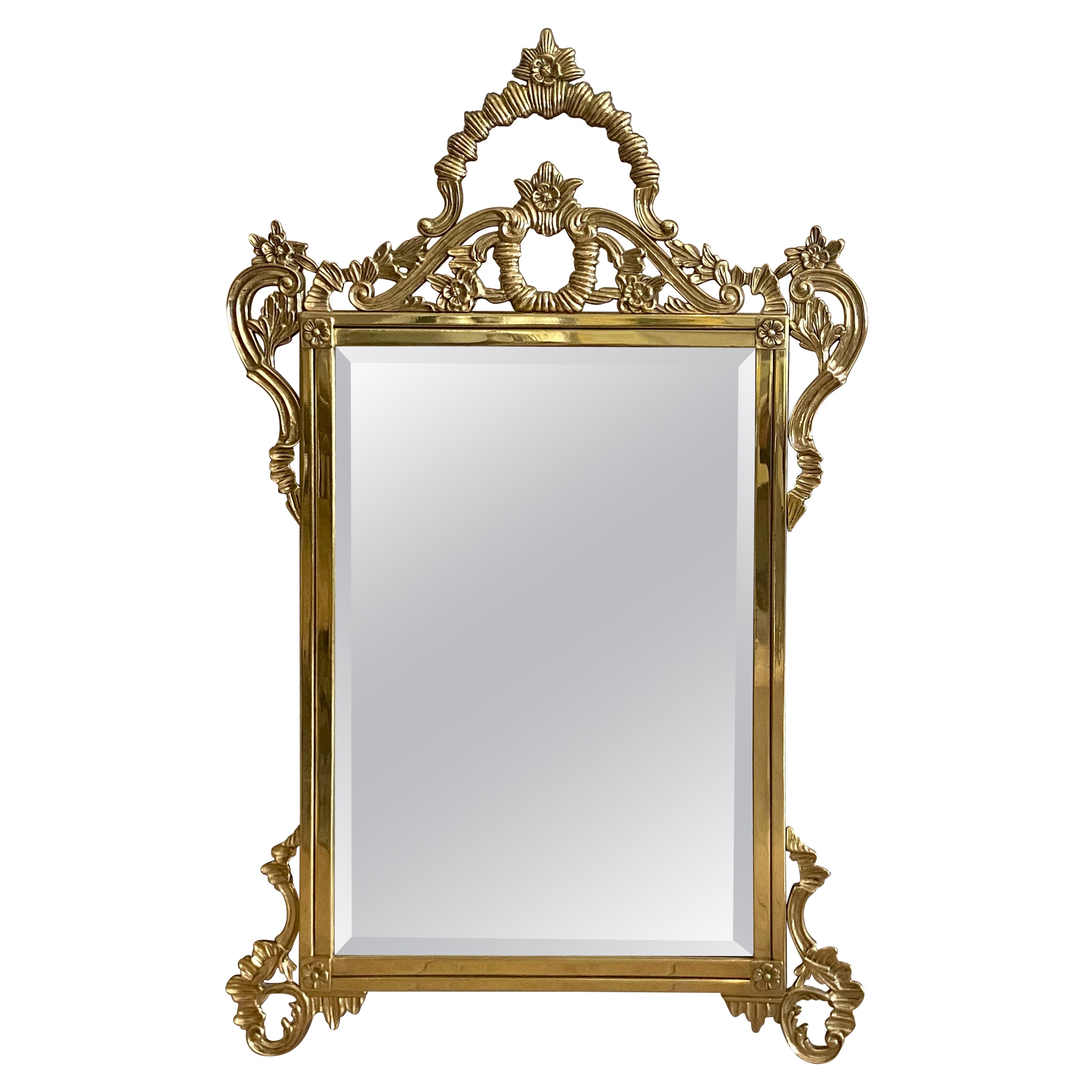 Specchio da parete in ottone massiccio French Rococo in vendita