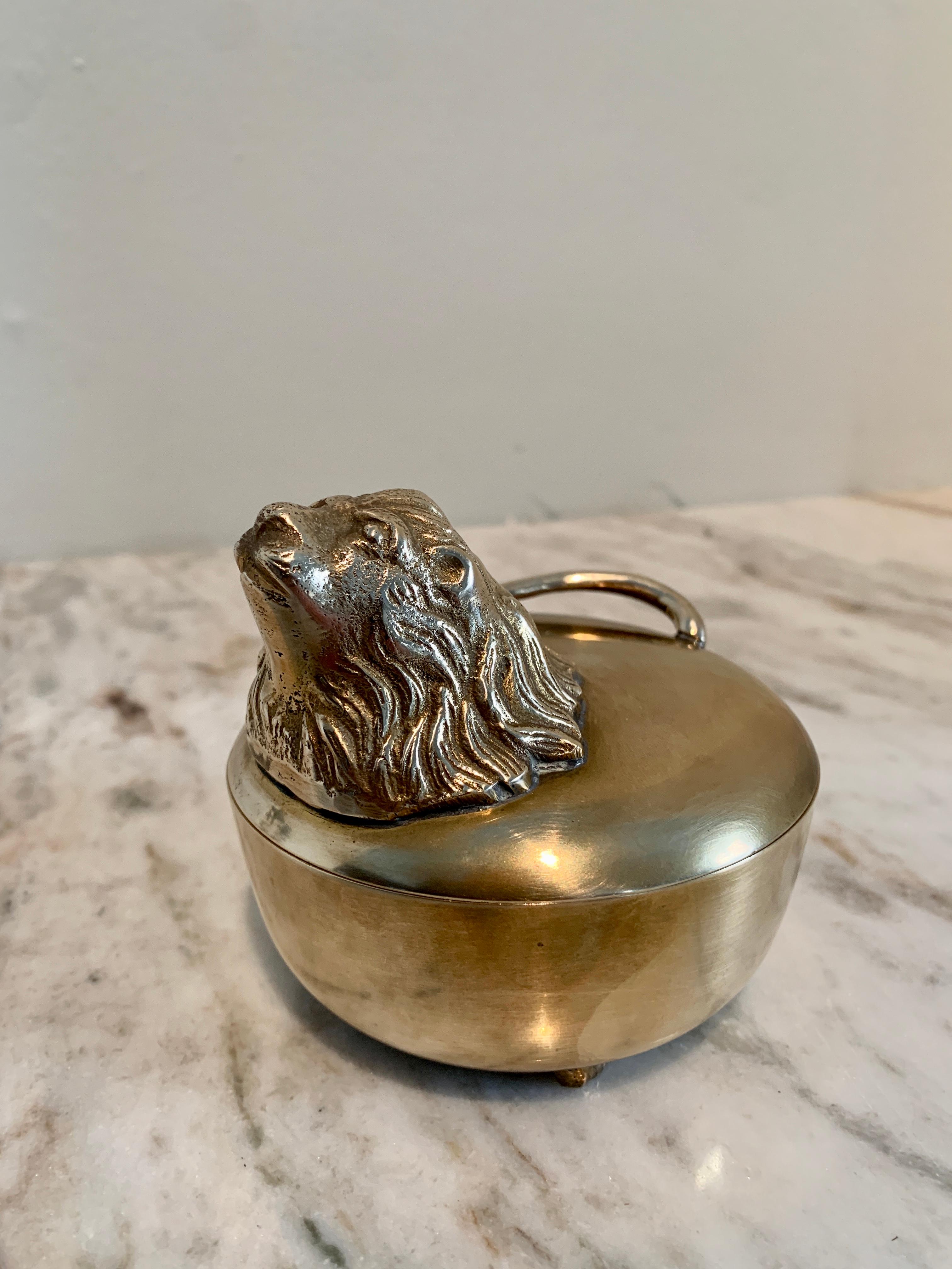 Solid Brass Lion Stash Box with Feet In Good Condition In Los Angeles, CA