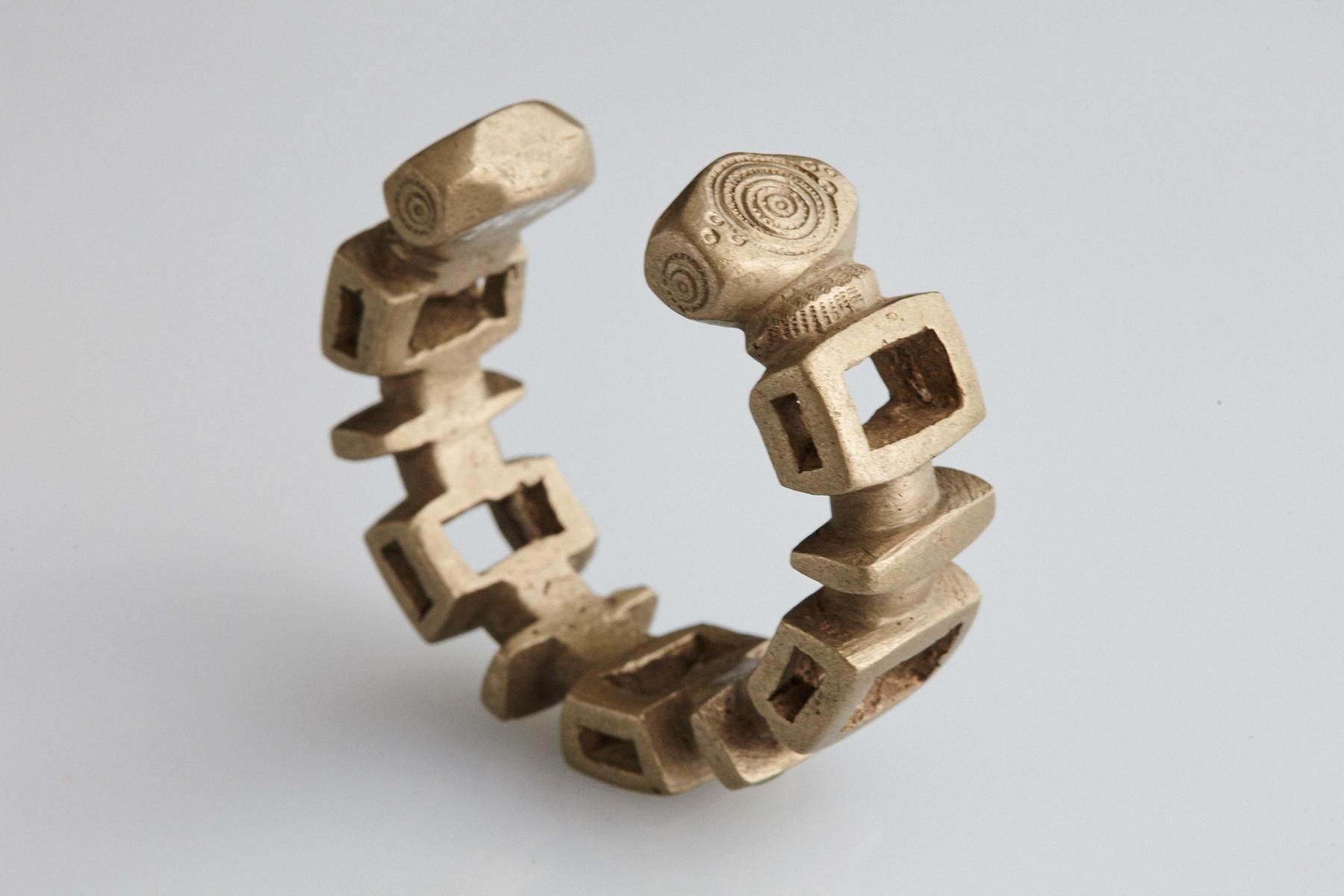 Solid Brass/Nickel Alloy Cuff Bracelet, Nupe People, Nigeria, 19th/20th Century For Sale 4