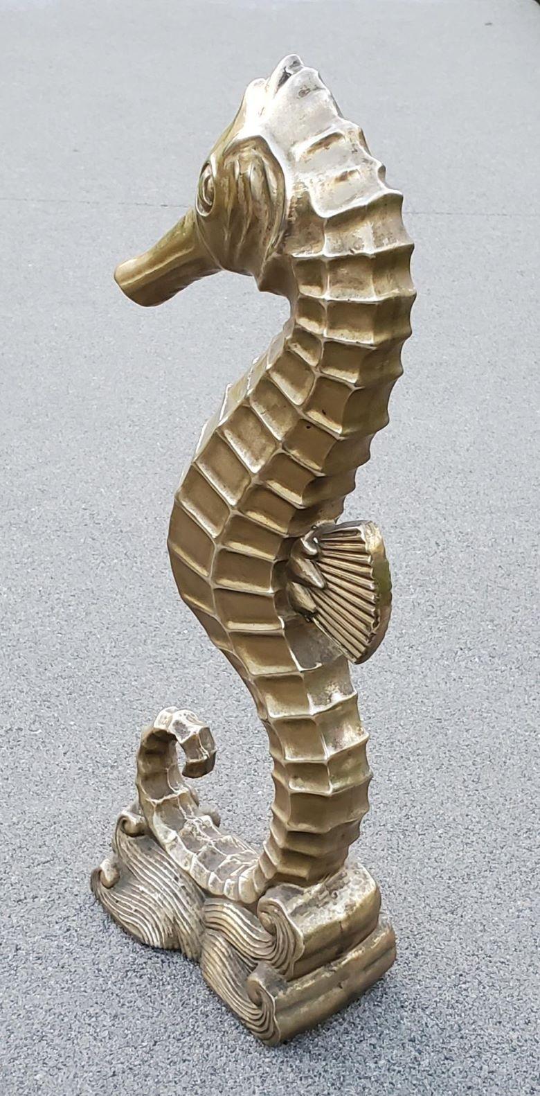 Sculpture d'hippocampe en laiton massif Hollywood Regency/moderne du milieu du siècle dernier en vente 2