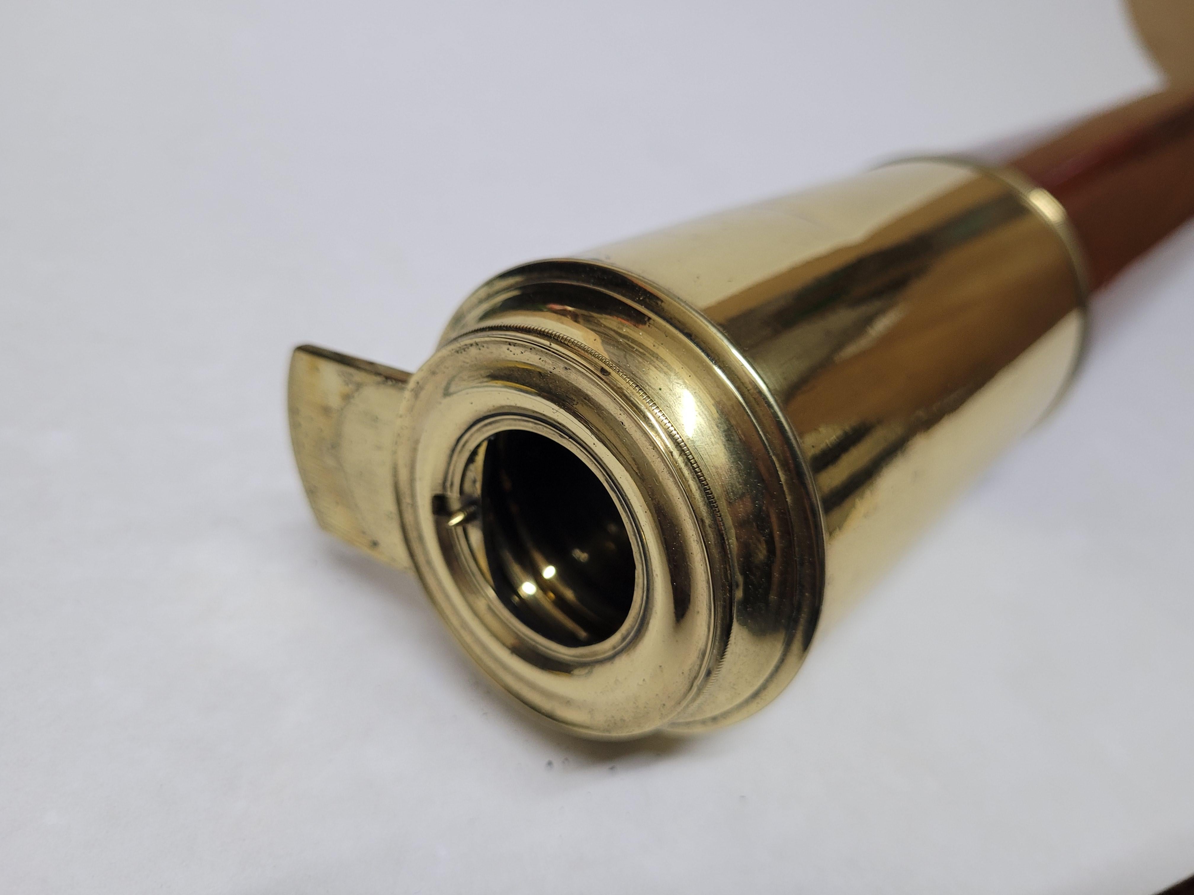Solid Brass Ship Captains Telescope In Good Condition For Sale In Norwell, MA