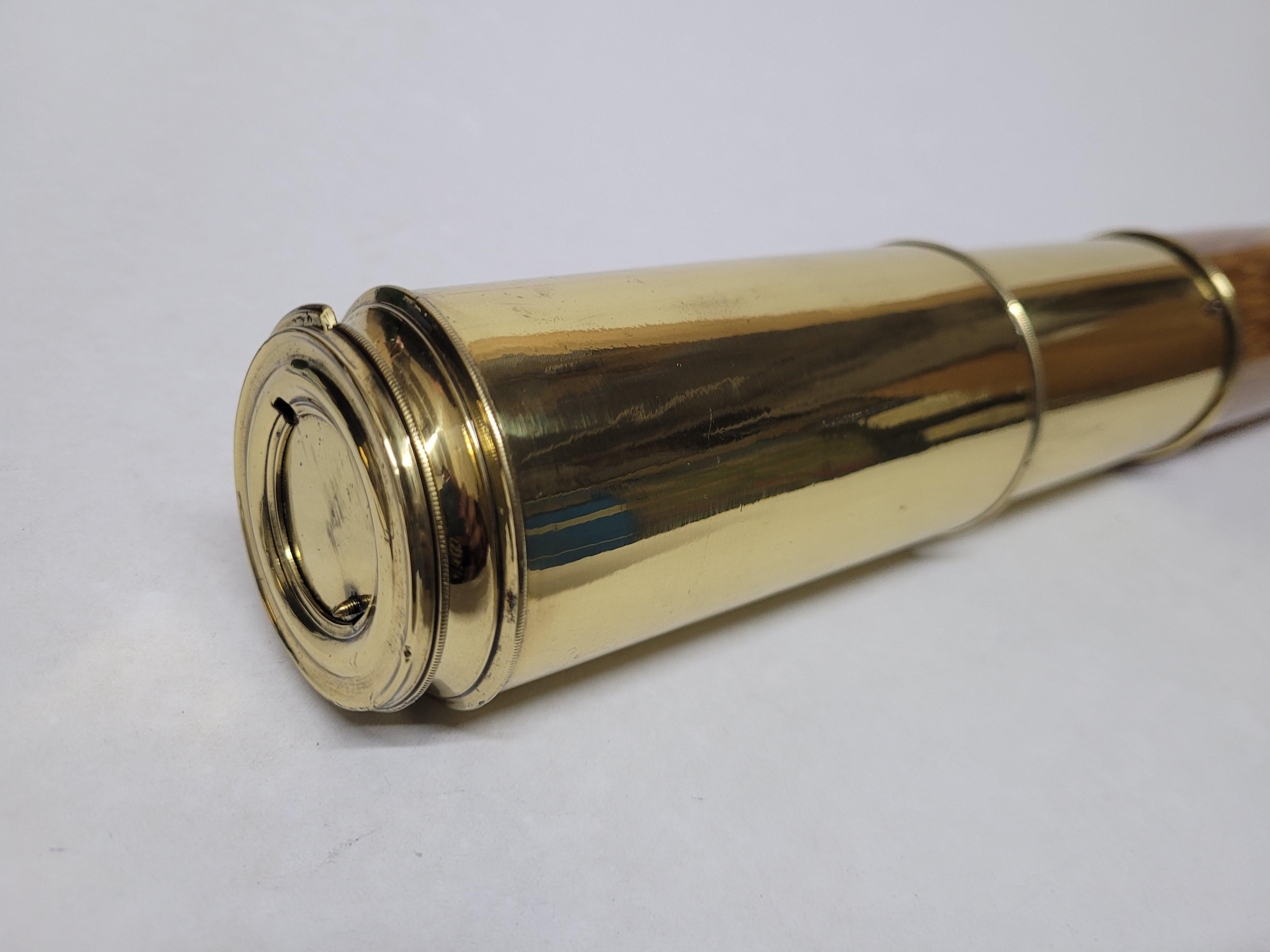 Solid Brass Ship Captains Telescope In Good Condition For Sale In Norwell, MA