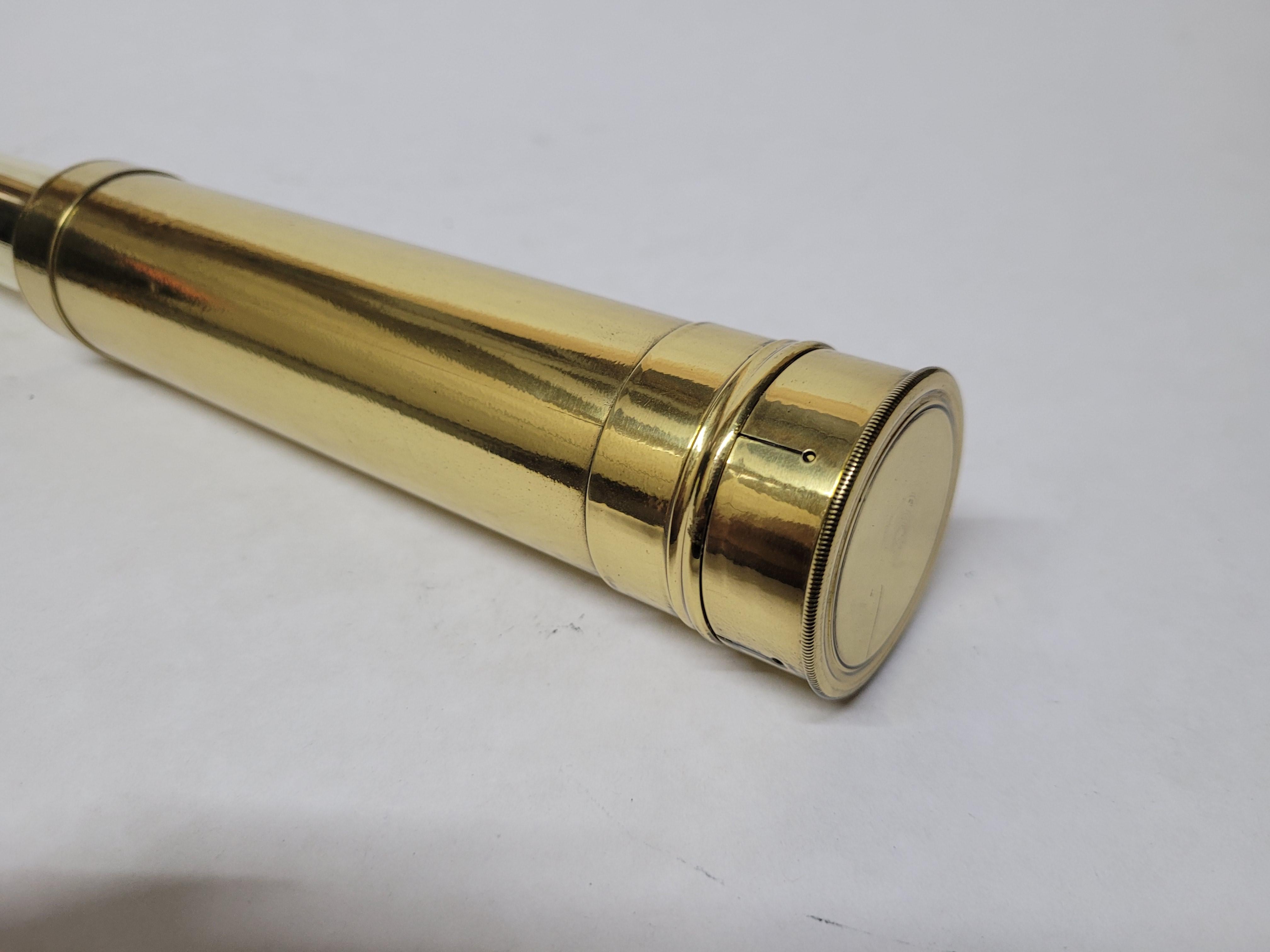 Solid Brass Ship Captains Telescope In Good Condition For Sale In Norwell, MA