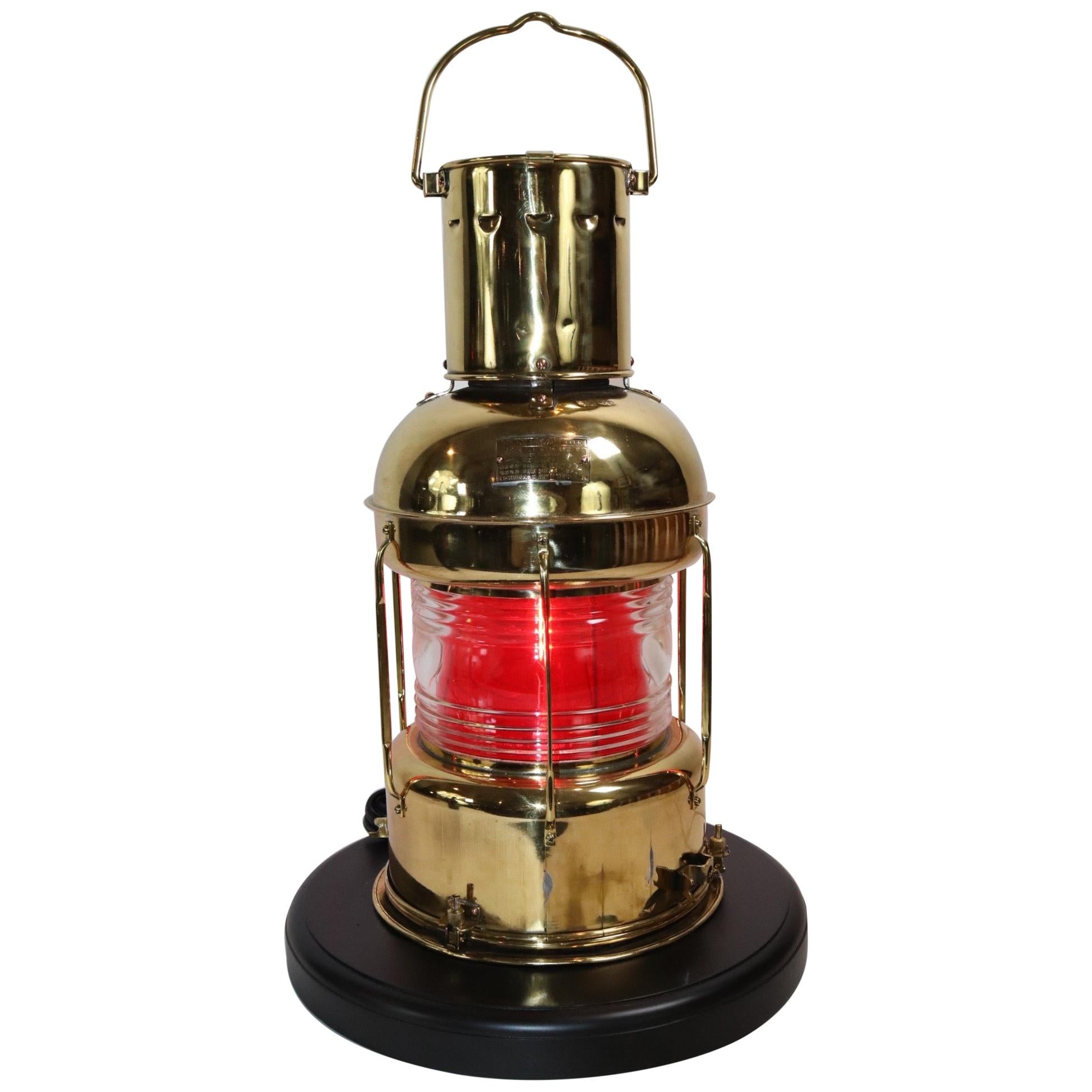 Farol de latón macizo con ancla