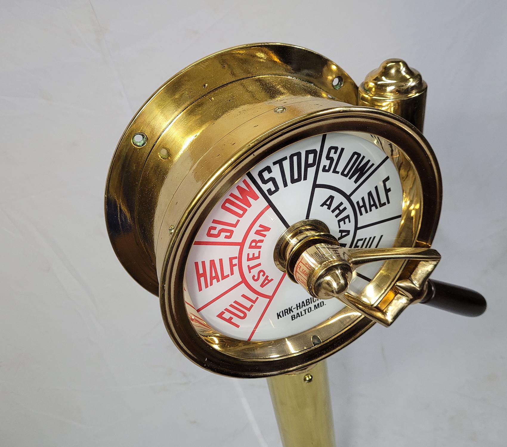 Solid Brass Ships Engine Order Telegraph In Good Condition In Norwell, MA