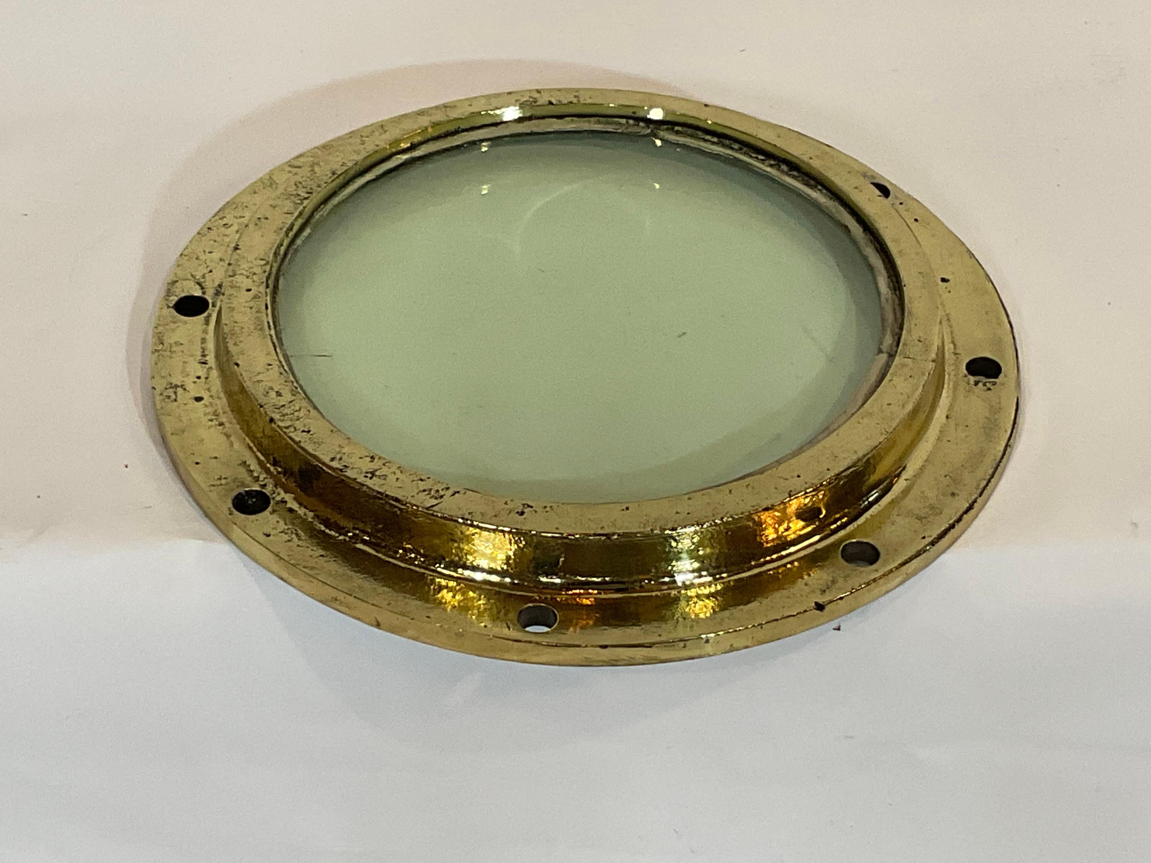 Solid Brass Ships Fixed Porthole with Tempered Glass In Good Condition In Norwell, MA
