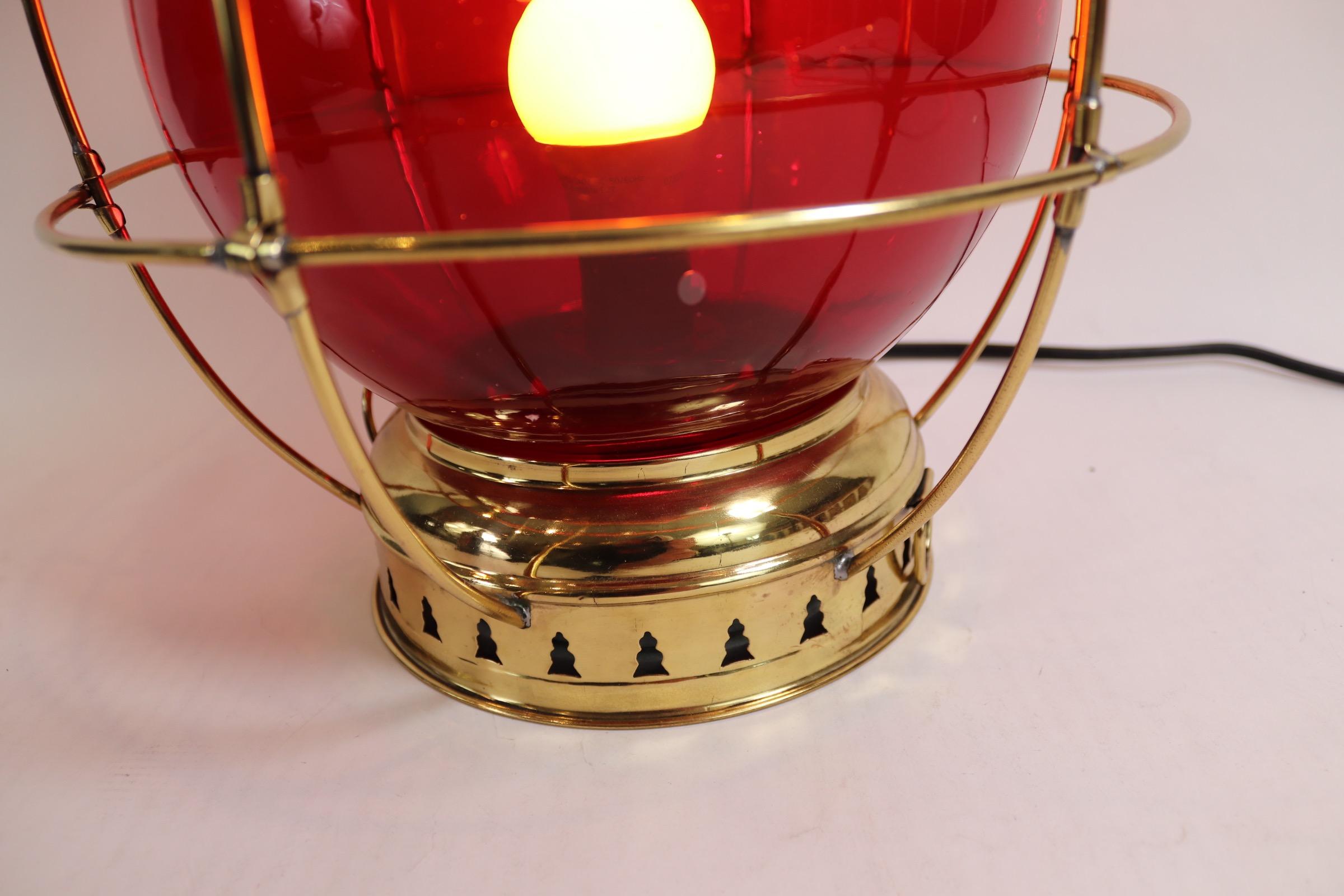 Solid Brass Ships Onion Lantern In Good Condition In Norwell, MA