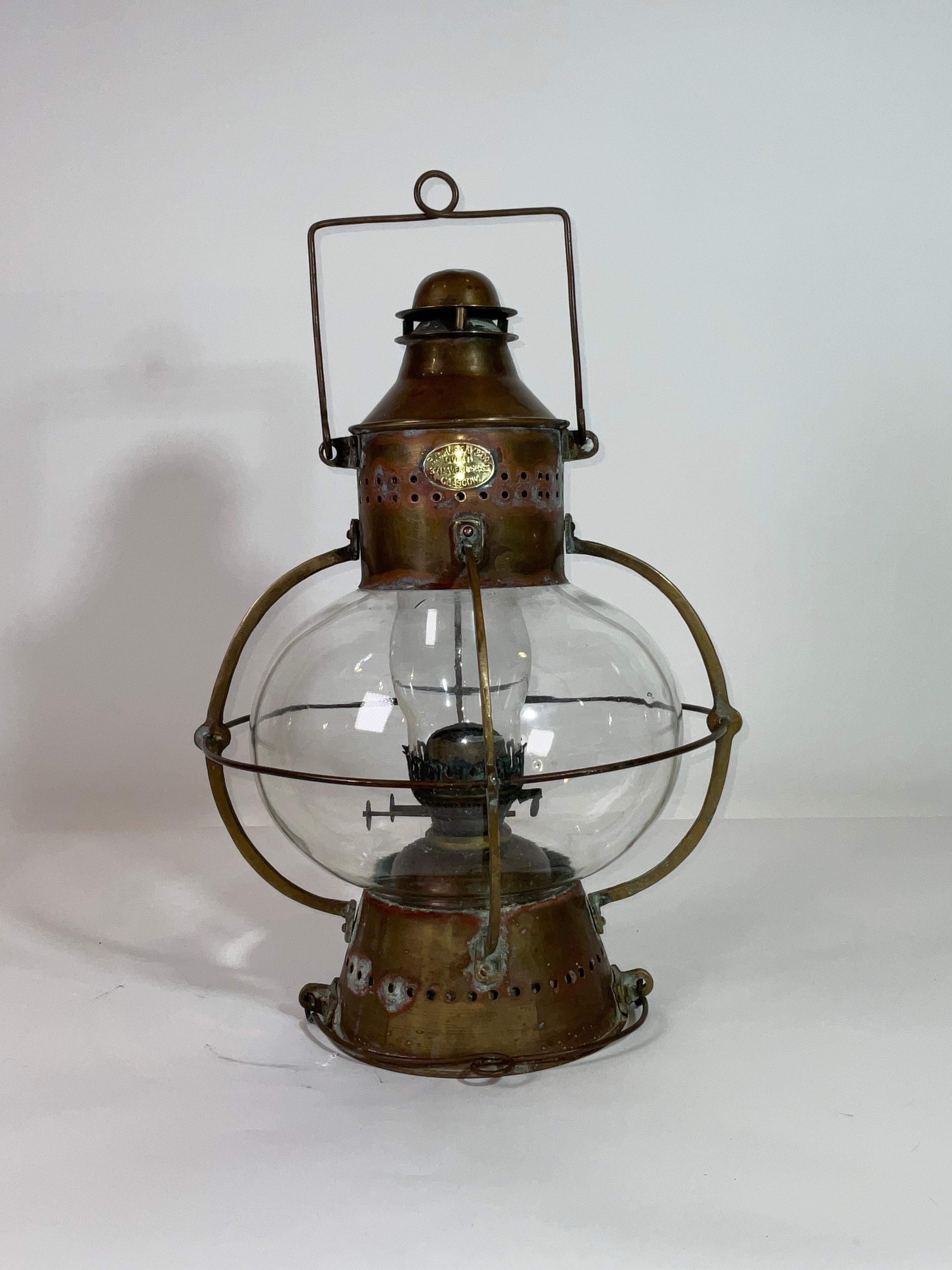 Solid Brass Ships Onion Lantern In Good Condition For Sale In Norwell, MA