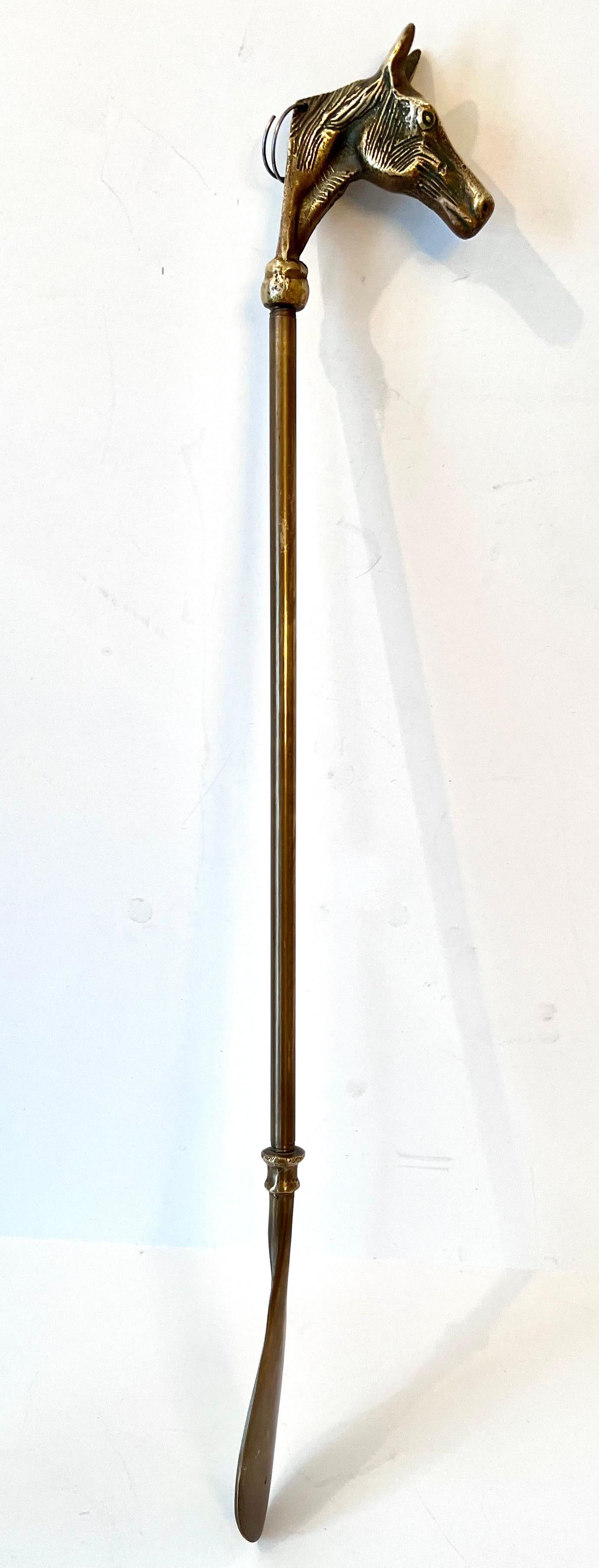 Solid Brass Shoe Horn with Horse In Good Condition For Sale In Los Angeles, CA