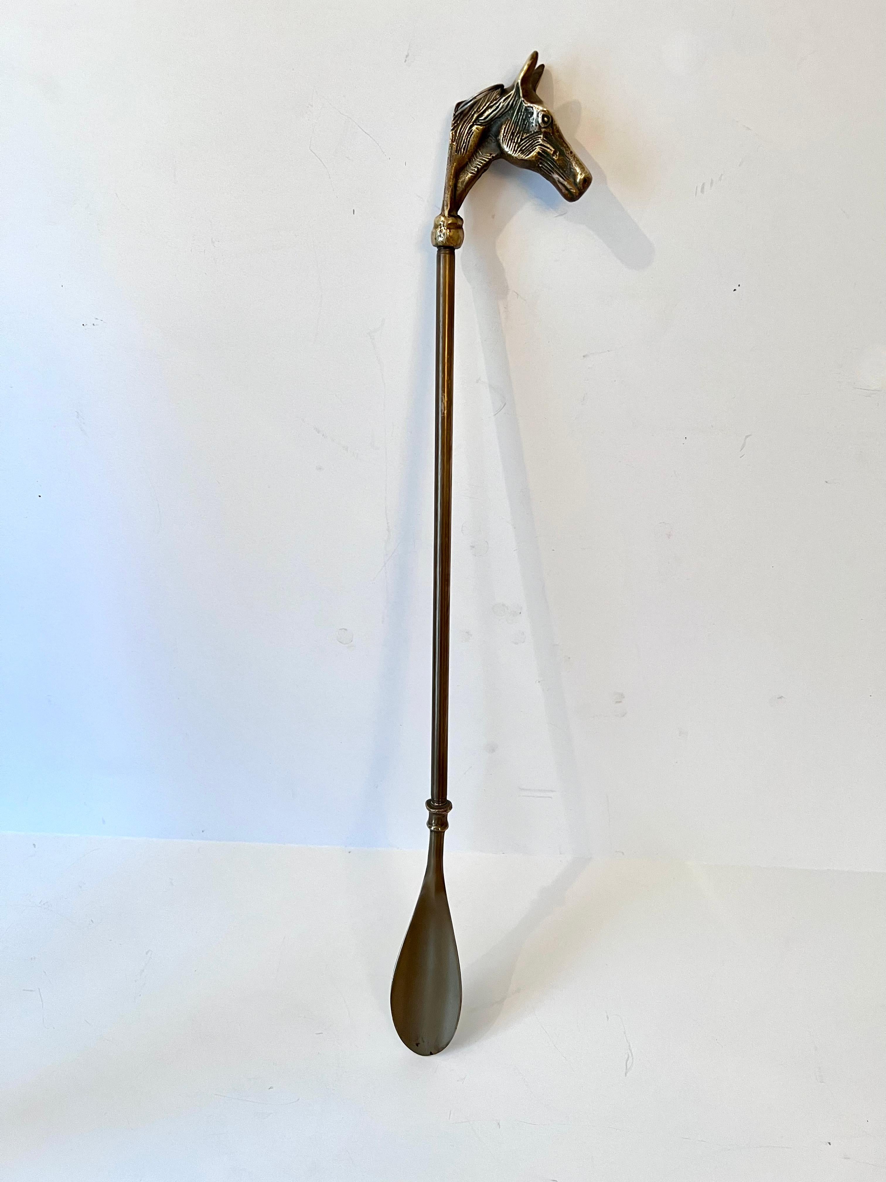 Solid Brass Shoe Horn with Horse For Sale 1