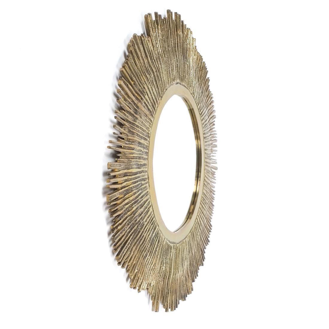 Miroir du milieu du siècle en laiton massif avec rayons de soleil Style Curtis Jere, France, vers 1955 en vente 1