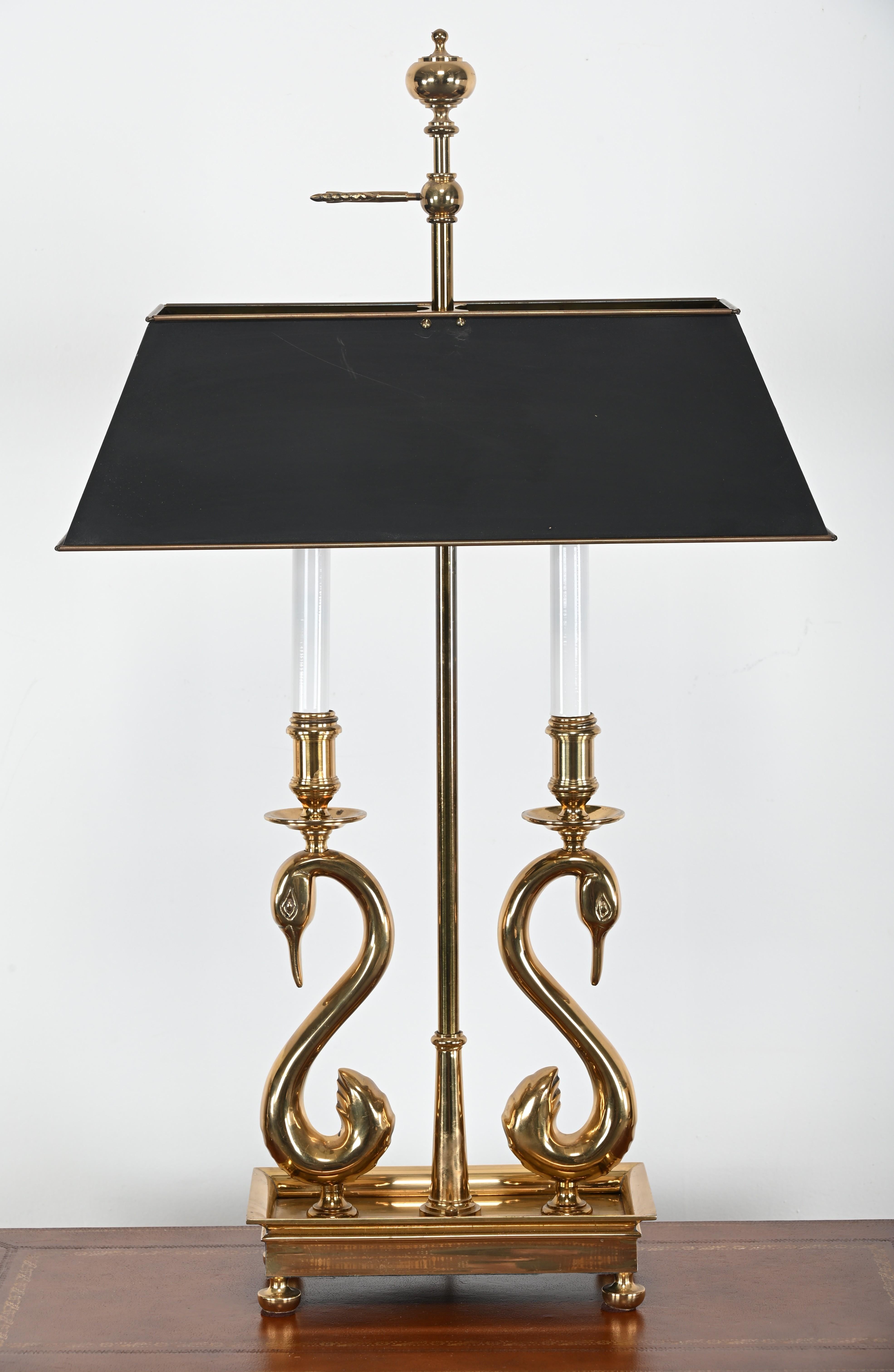 Solid Brass Swan Bouillotte Lamp In Good Condition For Sale In Hamburg, PA