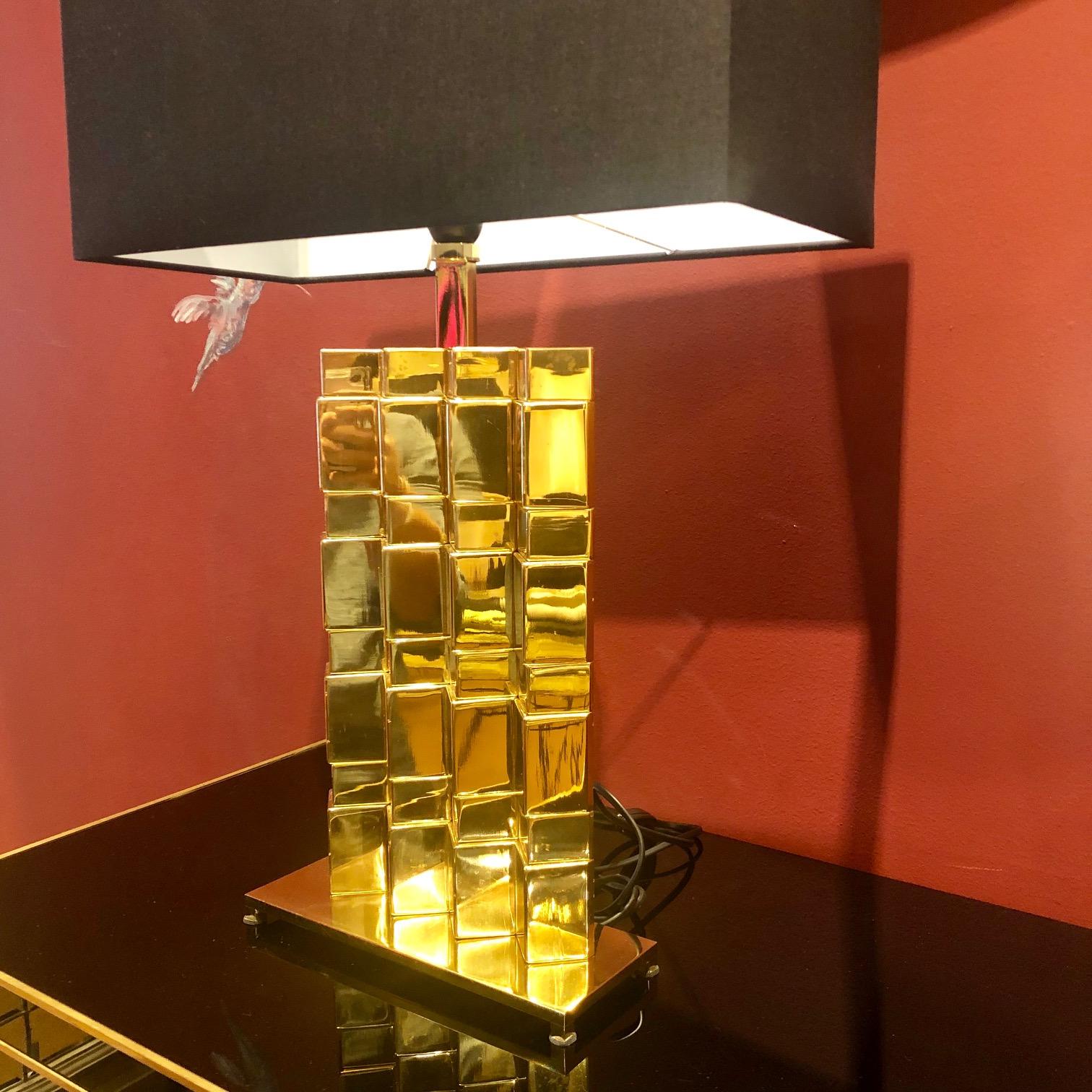 Solid Brass Table Lamp by Luciano Frigerio, Frigerio Desio, 1968, Made in Italy In Good Condition In Pambio Noranco, CH