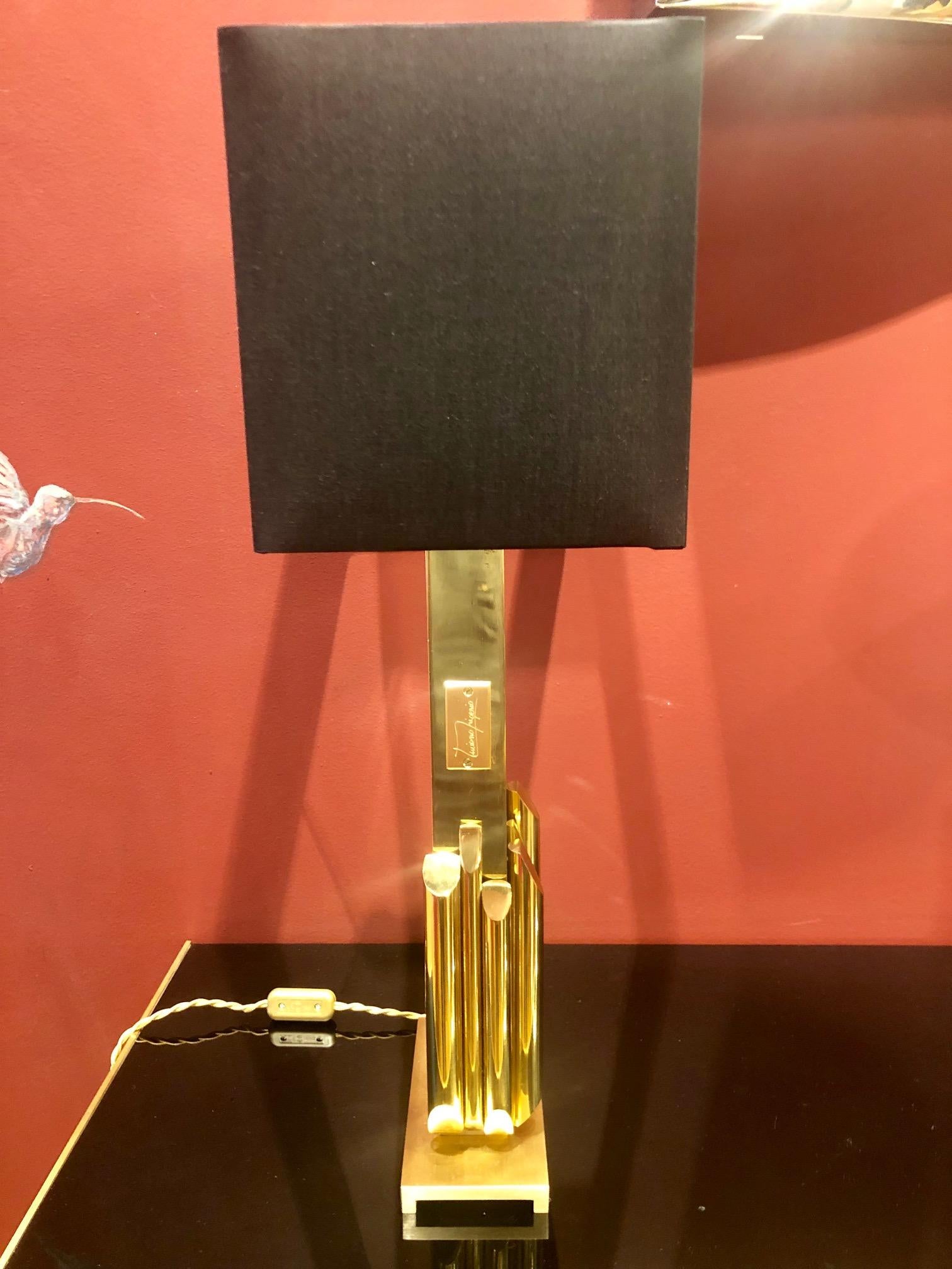 Solid Brass Table Lamp by Luciano Frigerio, Frigerio Desio, 1970s, Made in Italy In Good Condition In Pambio Noranco, CH