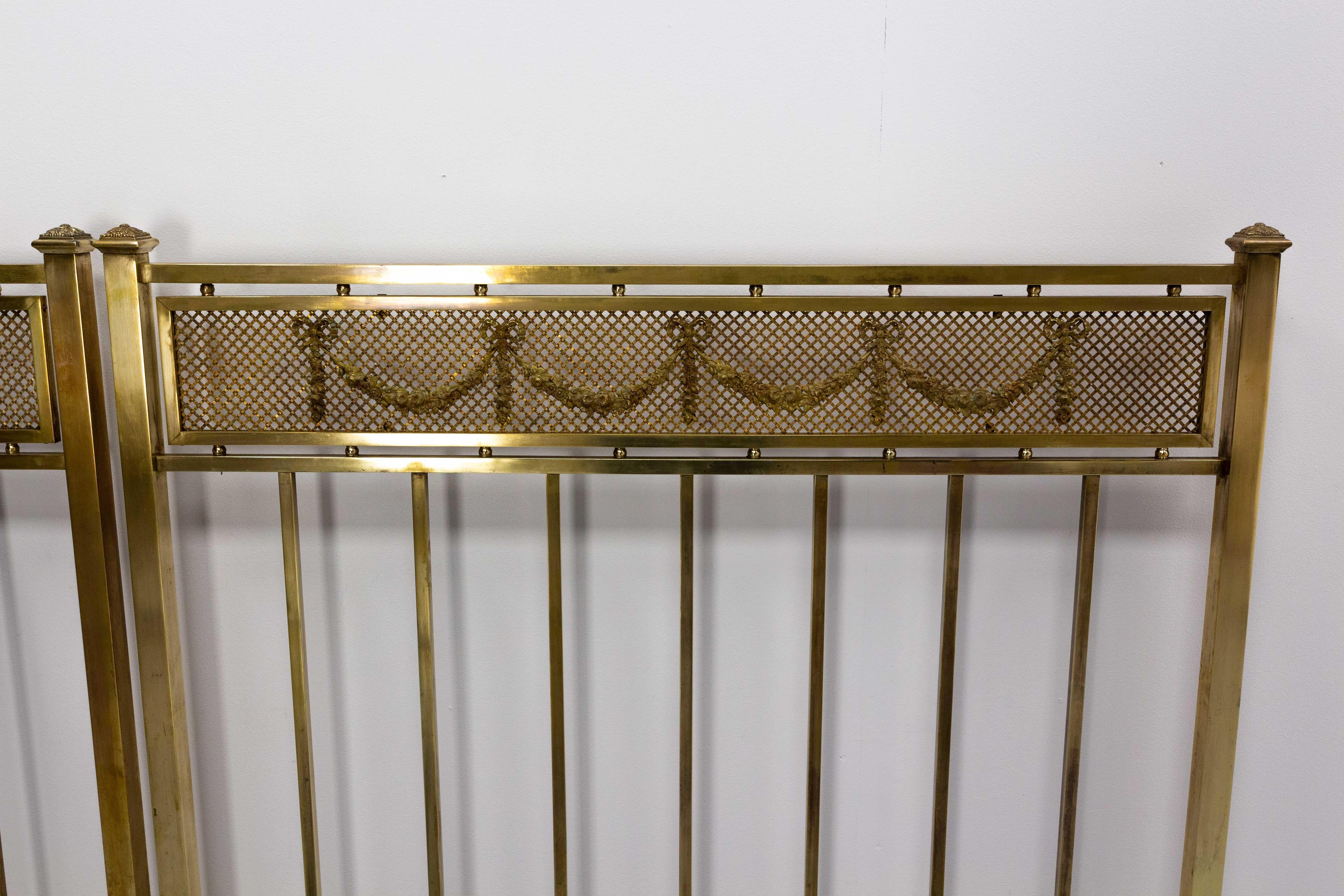 20th Century Solid Brass Twin Beds French with Louis XVI Decoration, circa 1900 For Sale