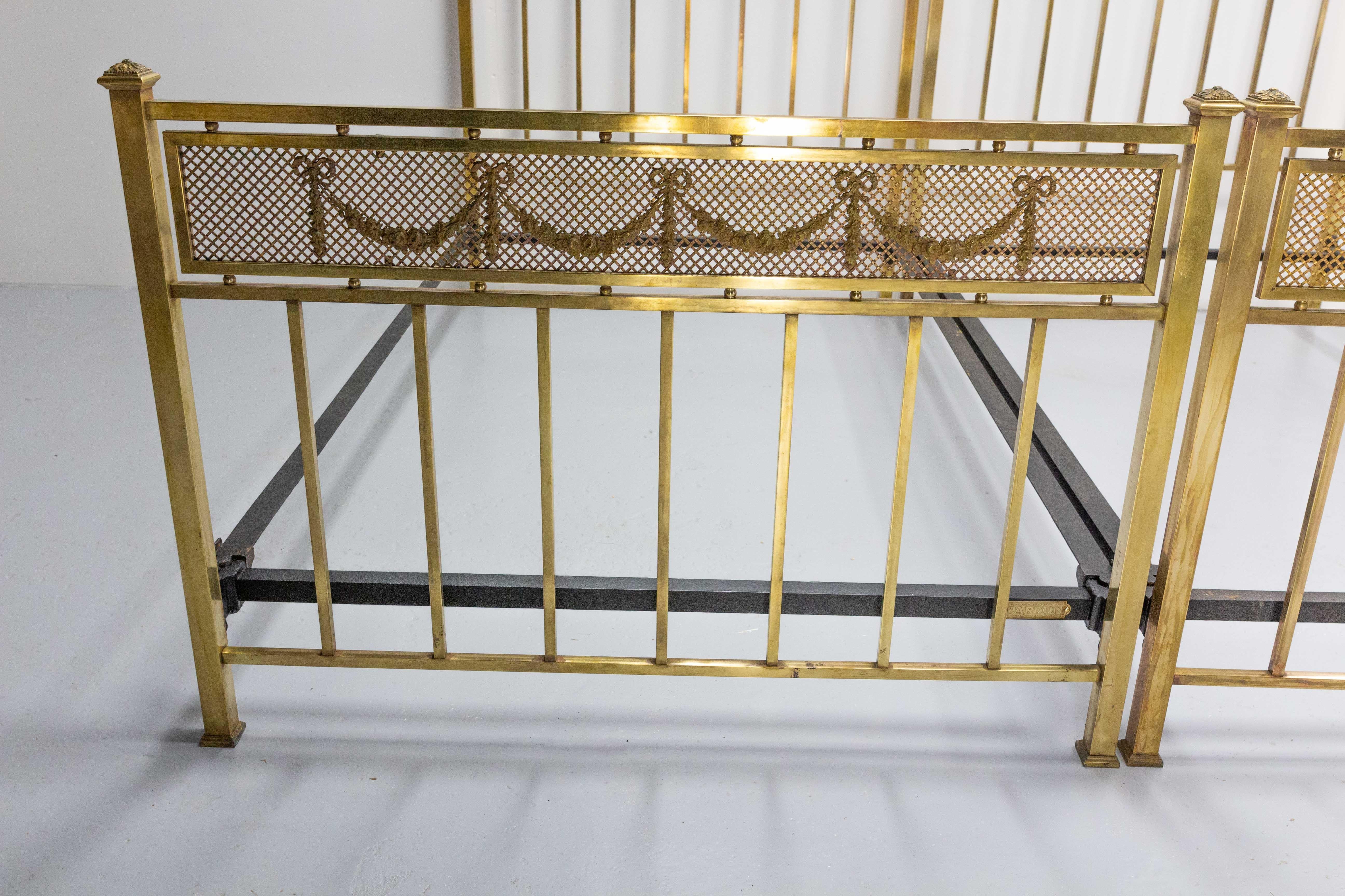 Solid Brass Twin Beds French with Louis XVI Decoration, circa 1900 For Sale 1