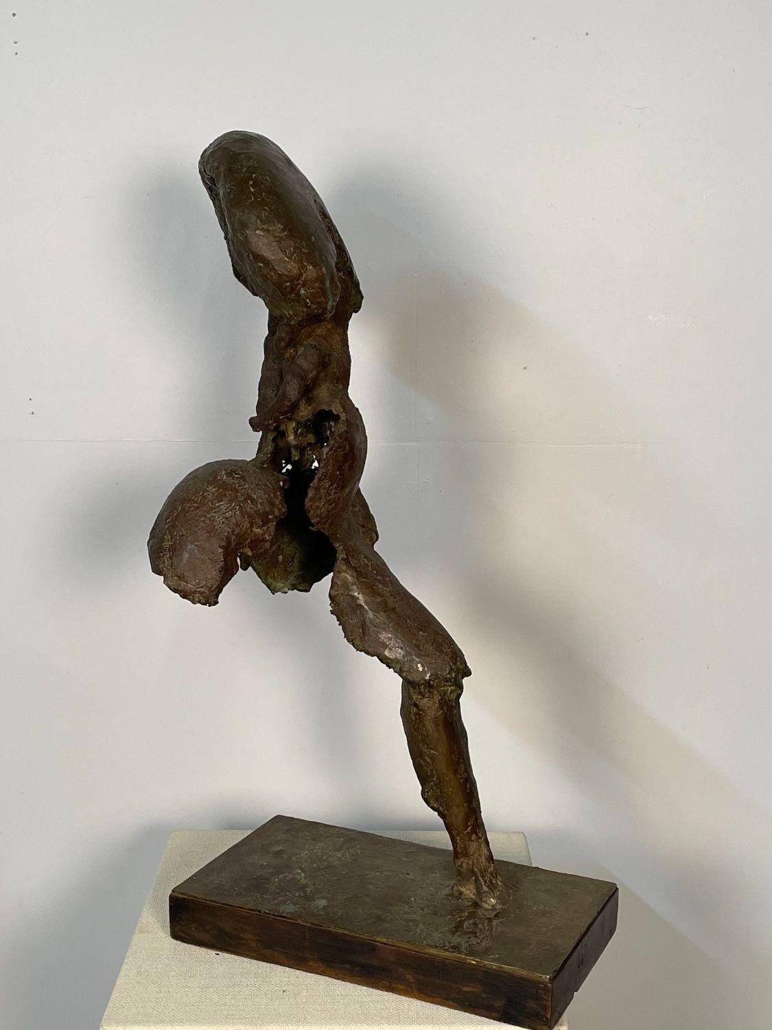 Organische Form Mid-Century Modern Solid Bronze Abstrakte Skulptur / Statue auf Basis
 
Eine große und  beeindruckende Bronzeskulptur auf einem Holzsockel. In dieser fein patinierten Skulptur scheint sich eine menschliche Figur zu verstecken,