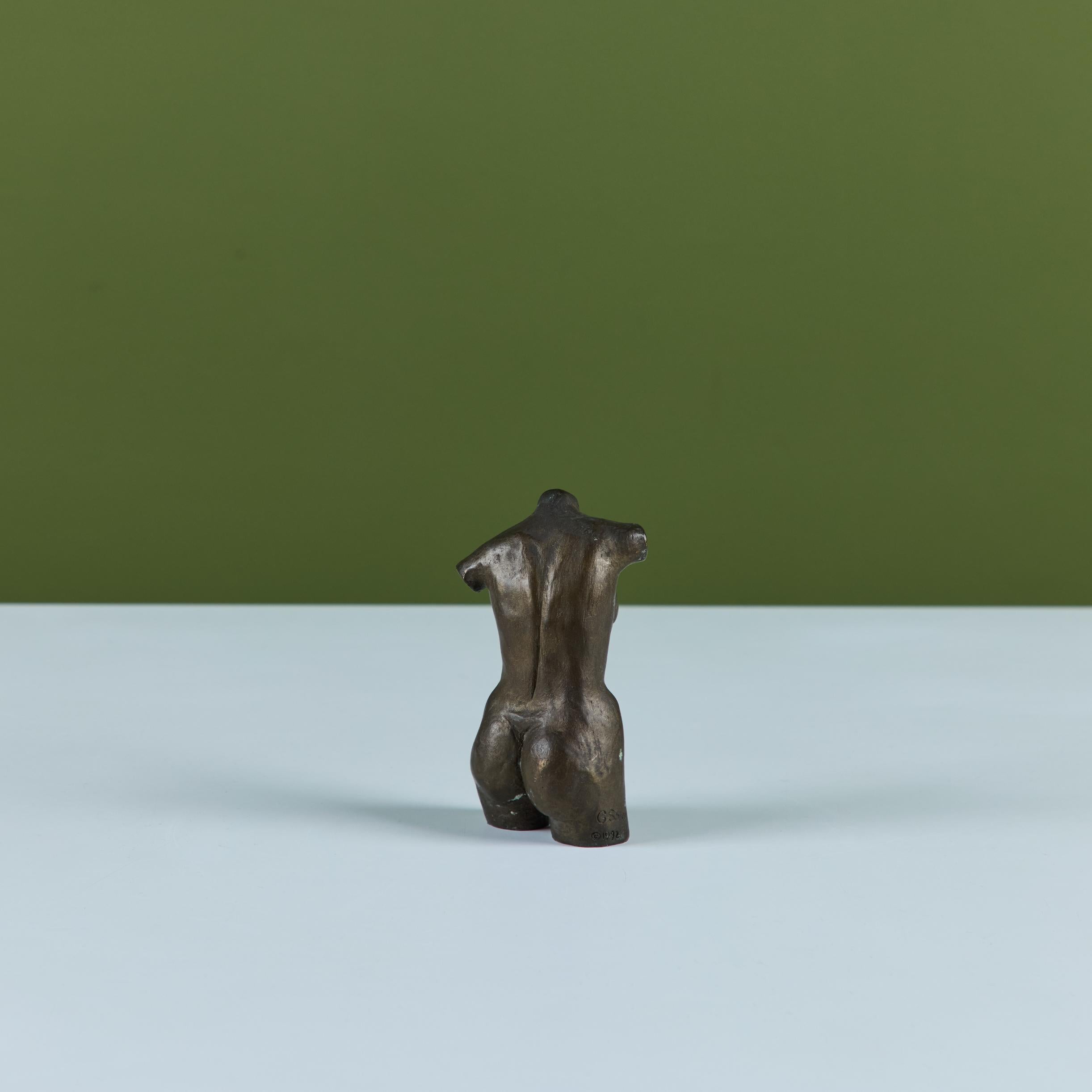 Bronzo Torso femminile in bronzo massiccio in vendita