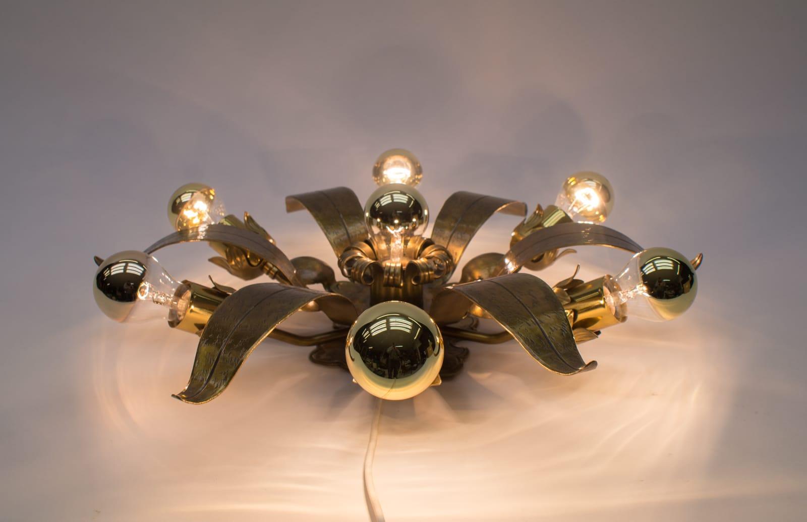 Solid Bronze Midcentury Wall or Ceiling Sputnik Lamp Flower-Shaped, 1960s In Good Condition In Nürnberg, Bayern