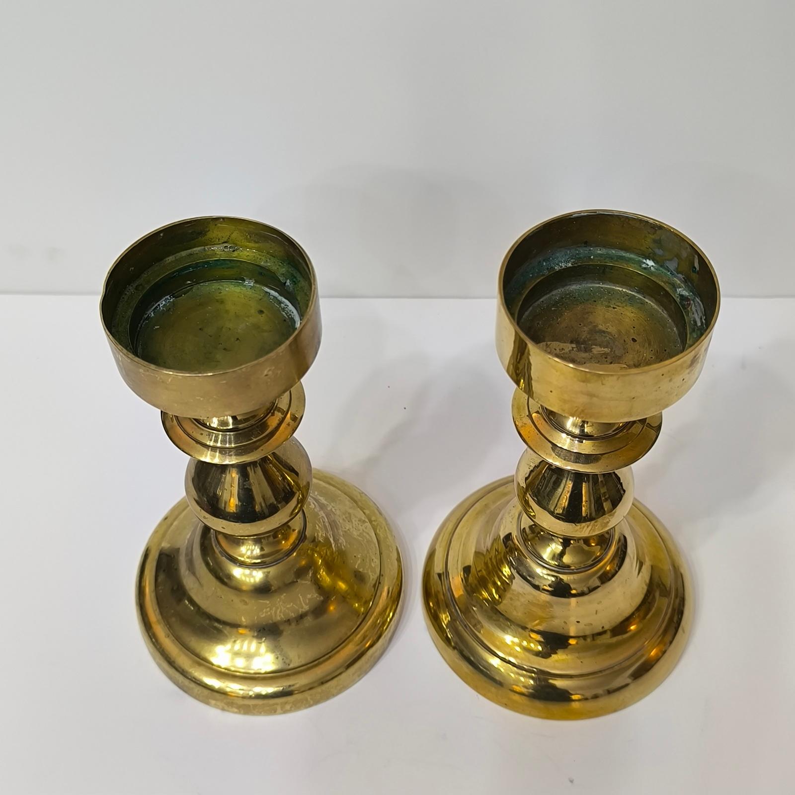 Coppia di portacandele in bronzo massiccio, metà del secolo scorso, candelieri da camino In condizioni buone in vendita a Bochum, NRW