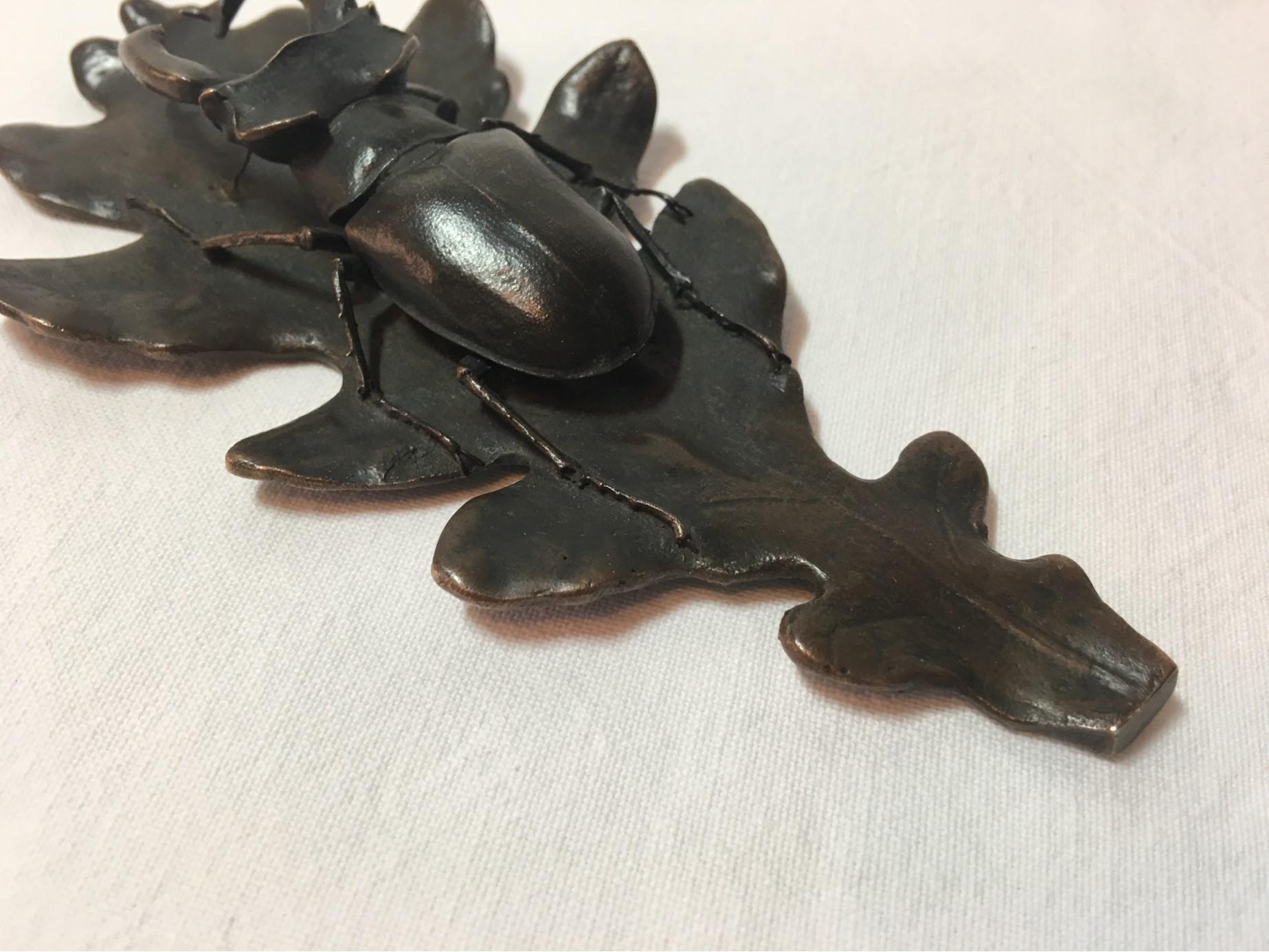 Solid Bronze Paperweight Stag Beetle on Oak Leaf Desk Deco ca.1900 In Good Condition For Sale In Frisco, TX
