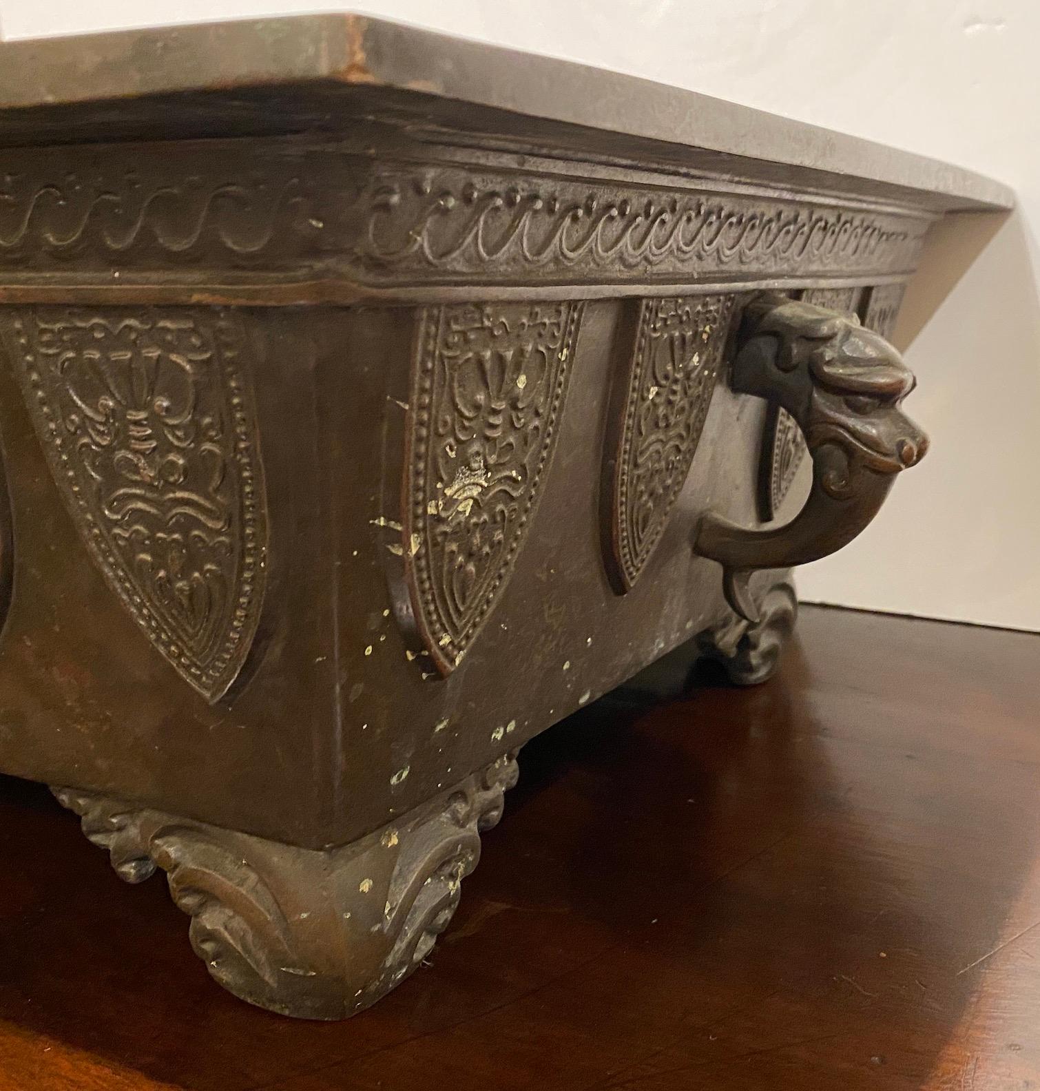 Cast, patinated bronze planter. Republic Period.