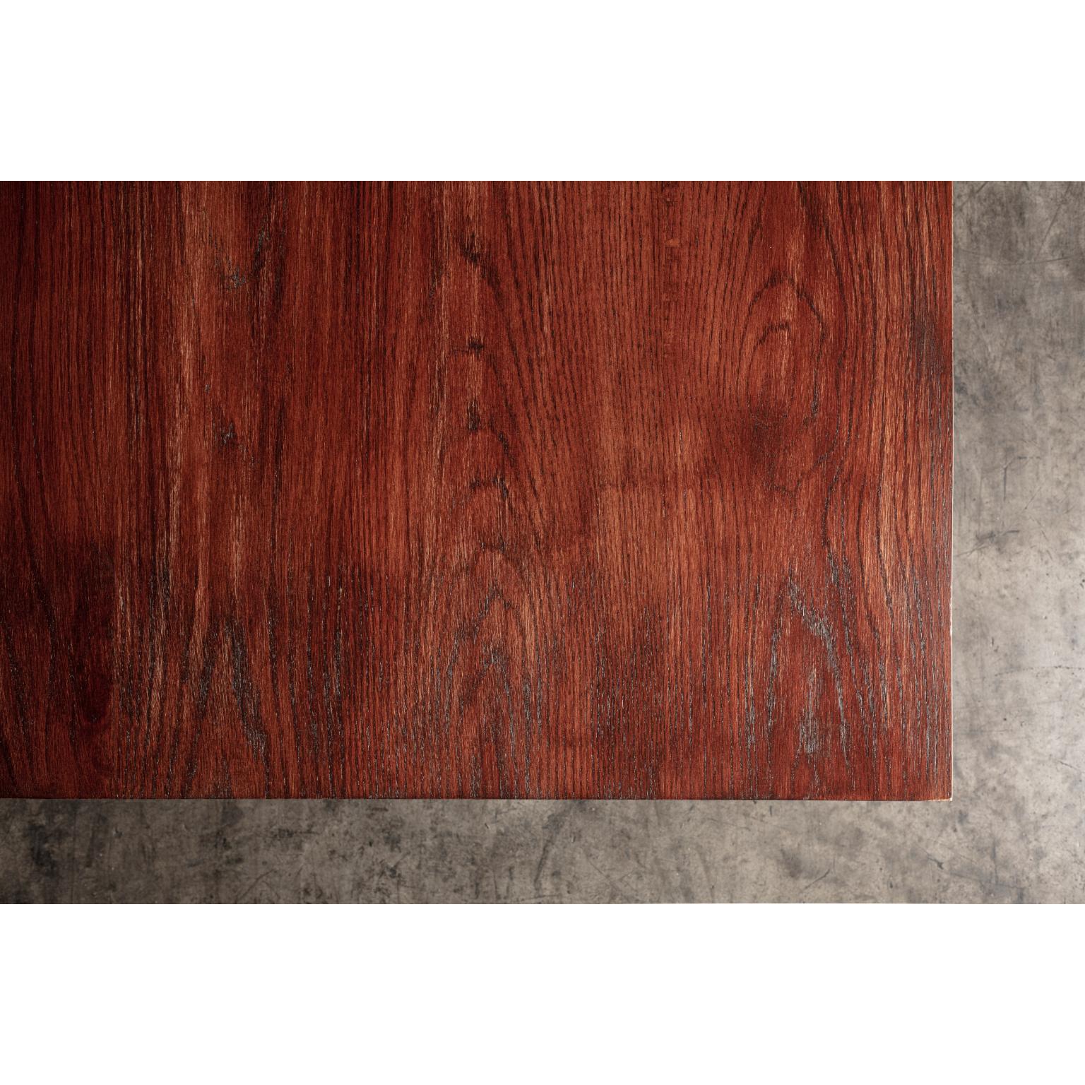 Autre Table basse carrée en chêne massif brun par No Age Studio en vente