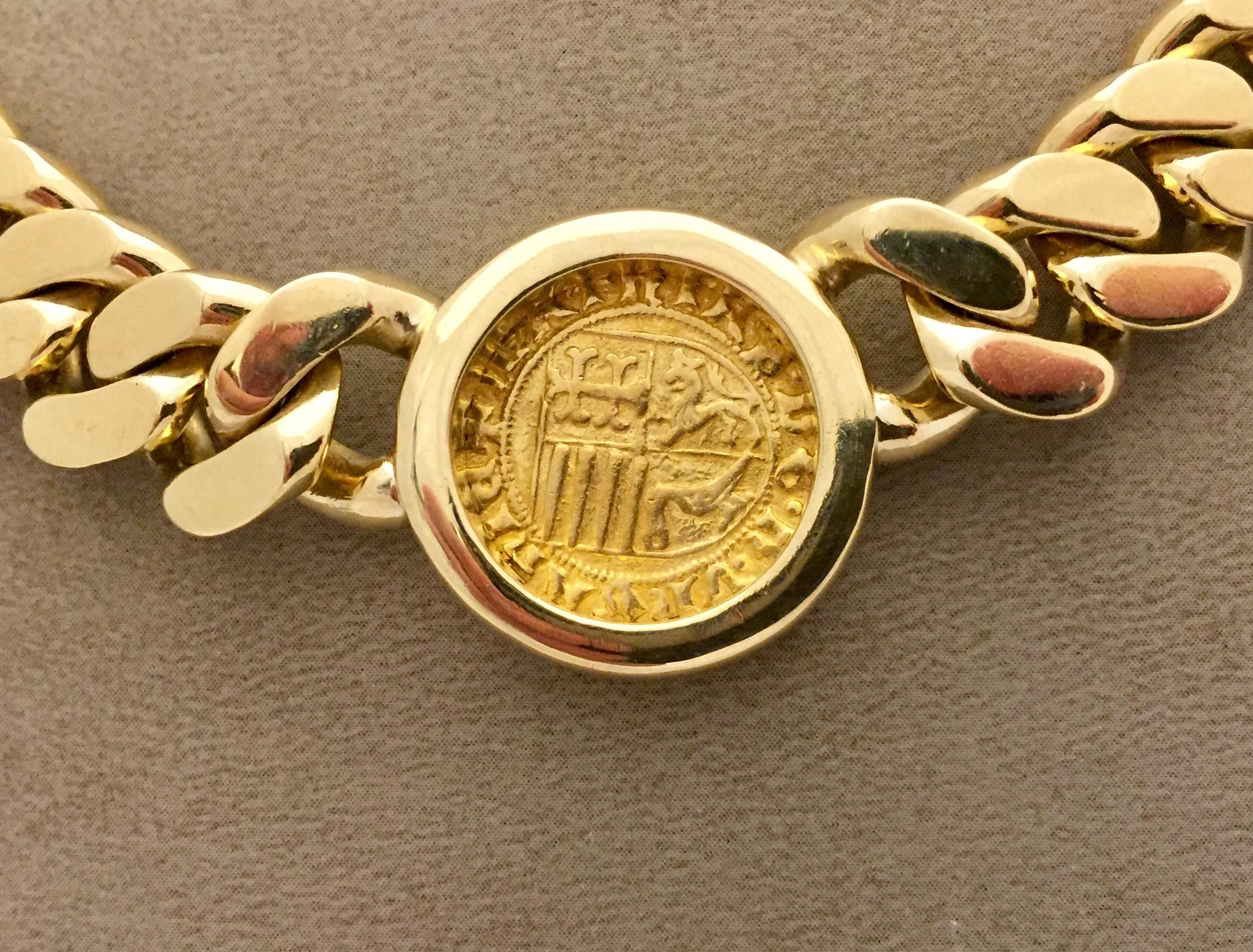Solid Bulgari 18 Karat Gold Link Necklace with Ancient Roman Coin 2