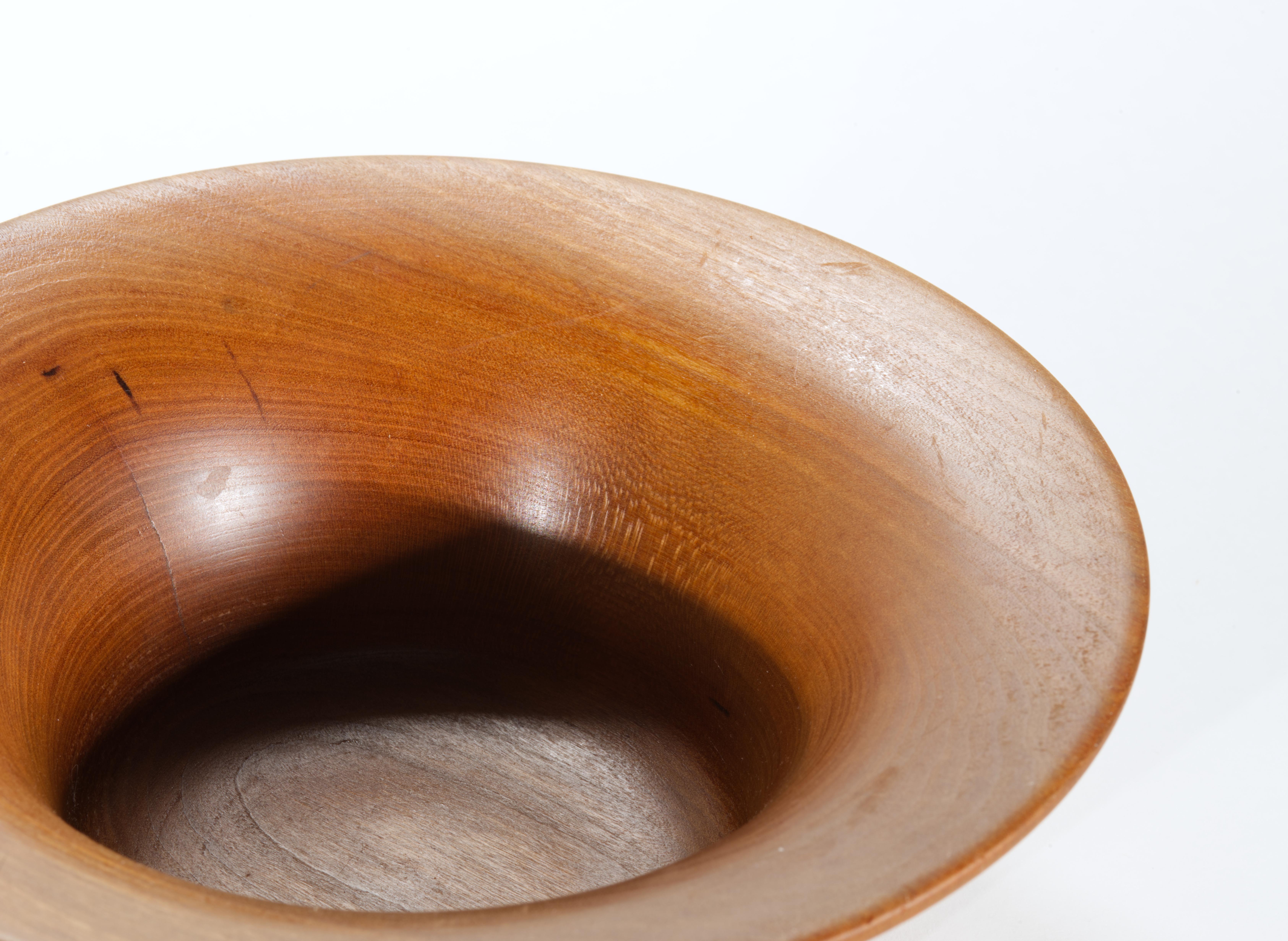 Solid Carved Korina Wood Bowl, American Studio Craft Vessel For Sale 4